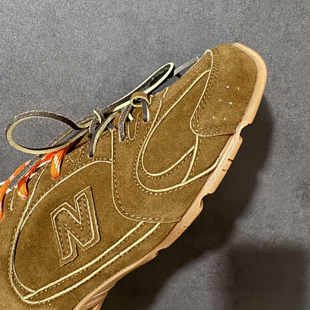图片[8]-【公司级】MiuMiu缪缪 x New Balance NB530 联名复古运动休闲阿甘德训鞋 顶级礼盒版本 内里：原版进口羊皮里 鞋底：原版开模防滑生胶底 货号： ECAP523059B 尺码：36 36.5 37.5 38 38.5 39 40 40.5 41 42 42.5 43 44 44.5 45-选品中心