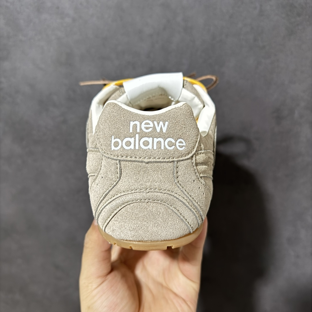 图片[4]-【公司级】MiuMiu缪缪 x New Balance NB530 联名复古运动休闲阿甘德训鞋 顶级礼盒版本 内里：原版进口羊皮里 鞋底：原版开模防滑生胶底 货号： ECAP523059B 尺码：36 36.5 37.5 38 38.5 39 40 40.5 41 42 42.5 43 44 44.5 45-选品中心