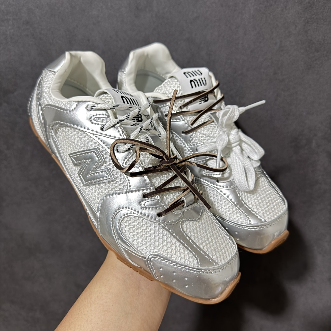 图片[7]-【公司级】MiuMiu缪缪 x New Balance NB530 联名复古运动休闲阿甘德训鞋 顶级礼盒版本 内里：原版进口羊皮里 鞋底：原版开模防滑生胶底 货号： ECAP523059B 尺码：36 36.5 37.5 38 38.5 39 40 40.5 41 42 42.5 43 44 44.5 45-选品中心