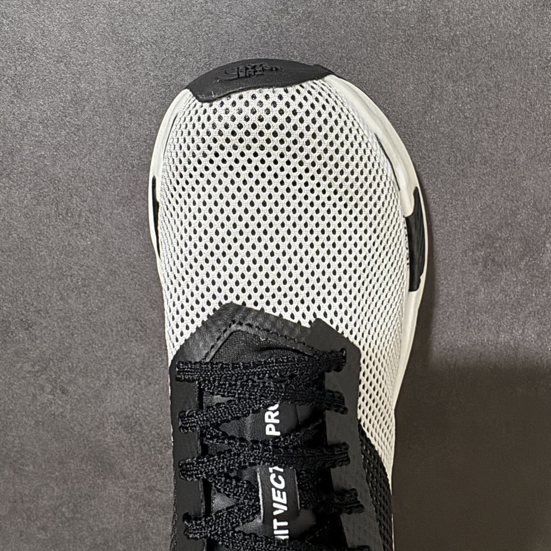图片[5]-【公司级】The North Face/北面 Summit Vectiv Pro 2 户外耐磨轻便透气登山徒步跑鞋 3D网布鞋面 透气性与耐久性兼具，穿者轻便舒适不闷脚。功能性 TPU贴片鞋头及鞋身采用无缝 TPU 贴片，具有良好的支撑性和防护性。柔软鞋舌 可有效减少滑落，增强舒适性和贴合性 VECTIV™M 3D 全掌承托板 创新性 3D VECTIV 全筆承托板锁定足底，保持稳定步伐。 货号：NFW02309-KW 尺码：36 36.5 37.5 38 38.5 39 40 40.5 41 42 42.5 43 44 45-选品中心