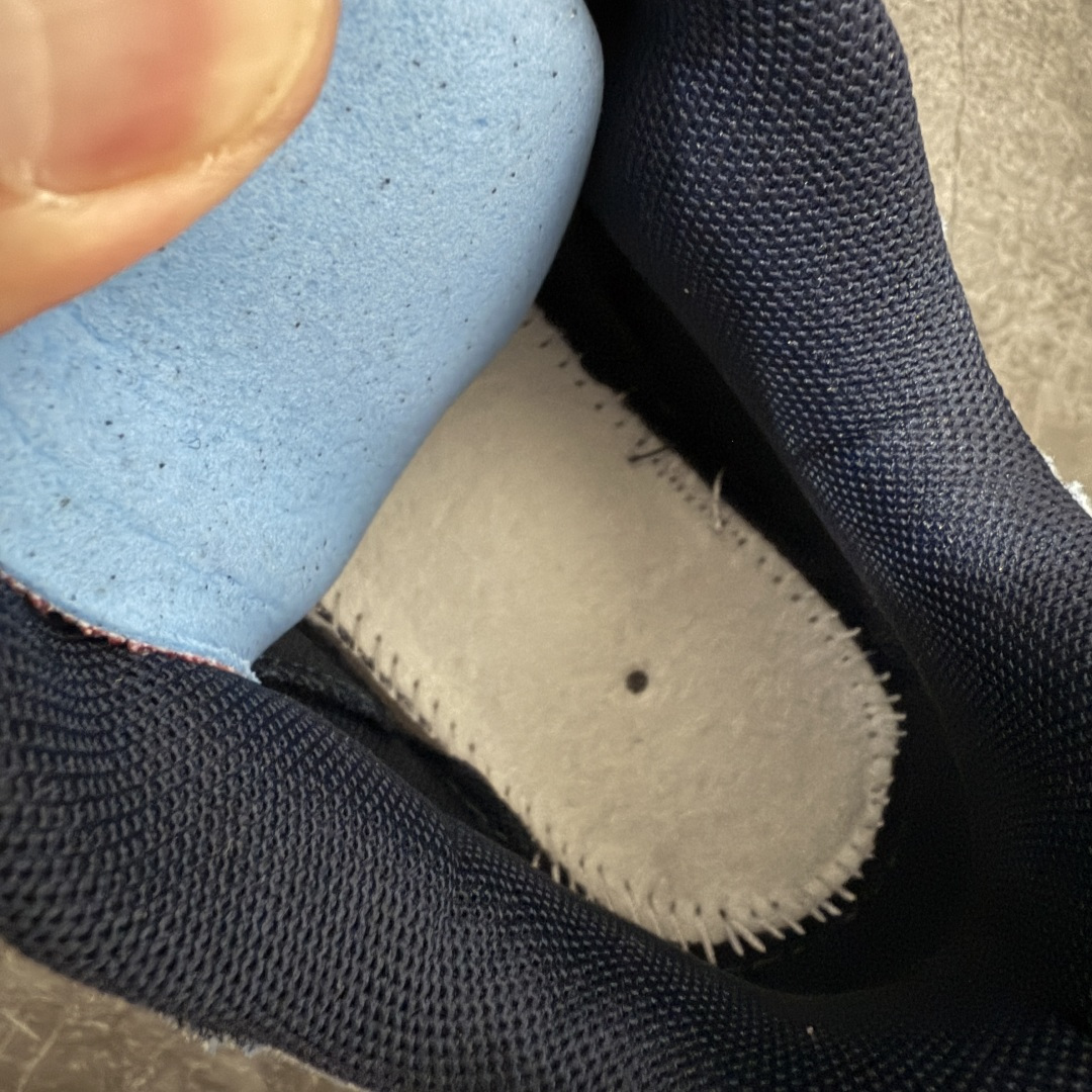 图片[8]-【GX纯原】Levi\’s x NK Air Max 95 舒适耐磨 低帮跑步鞋 男女同款 李维斯联名蓝牛仔 HM4743-400 外贸顶级专供 区别先行版 全部配色原鞋原尺码开发生产 极致还原 全部原厂材料一比一打造 一眼ZP既视感 欢迎对比市场版本 尺码：40 40.5 41 42 42.5 43 44 44.5 45 46 46.5 47.5 48 48.5-选品中心