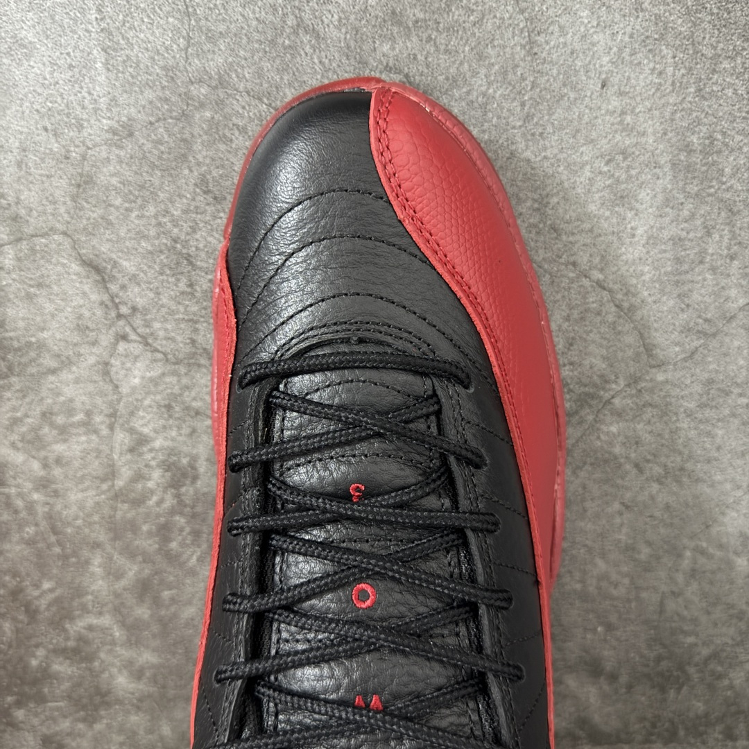 图片[5]-【原厂版】Air Jordan AJ12 Retro 潮流 中帮 复古篮球鞋 黑红 CT8013-002 原楦原纸板开发 原汁原味12代鞋型 进口原厂皮料 超软荔枝皮 质感满分 原厂碳板 原装材料 原厂定制金属扣 原厂电绣 支持与公司货全方位对比 只服务于5%懂鞋的高端客户 发国外可支持各种retail商店充正寄售 尺码：40 40.5 41 42 42.5 43 44 44.5 45 45.5 46 47.5-选品中心