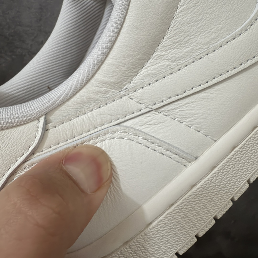 图片[3]-【KZ纯原】 Air Jordan AJ1 Low OG 低帮米白色 HQ6998-100 原材料软头层皮料 国内一线头部知名大厂出品 高端外贸零售专供品质 版型细节完美 原鞋原楦头纸板开发 原厂防尘纸 极致一眼正品既视感 尺码：36-47.5-选品中心