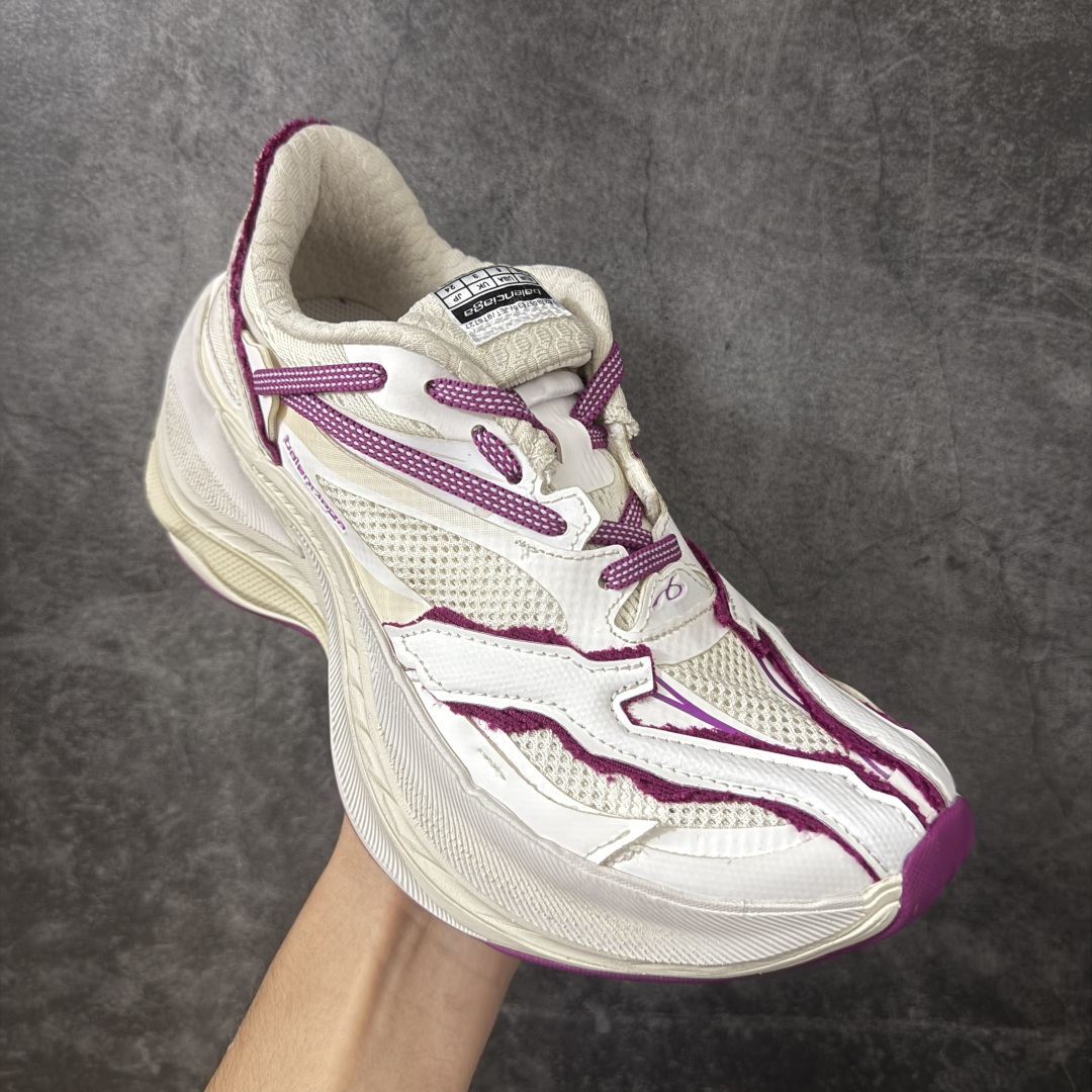 图片[3]-【XA纯原】Balenciaga巴黎世家26代 Jet 压纹印花 圆头厚底4.25cm 低帮 老爹鞋 蓝白色 市场老牌巴黎世家大厂出品 品质价格无需多言 原鞋原材料打造 一比一细节还原 此款相对之前款式轻质很多 超厚鞋底增高4-5cm 高街风格-选品中心