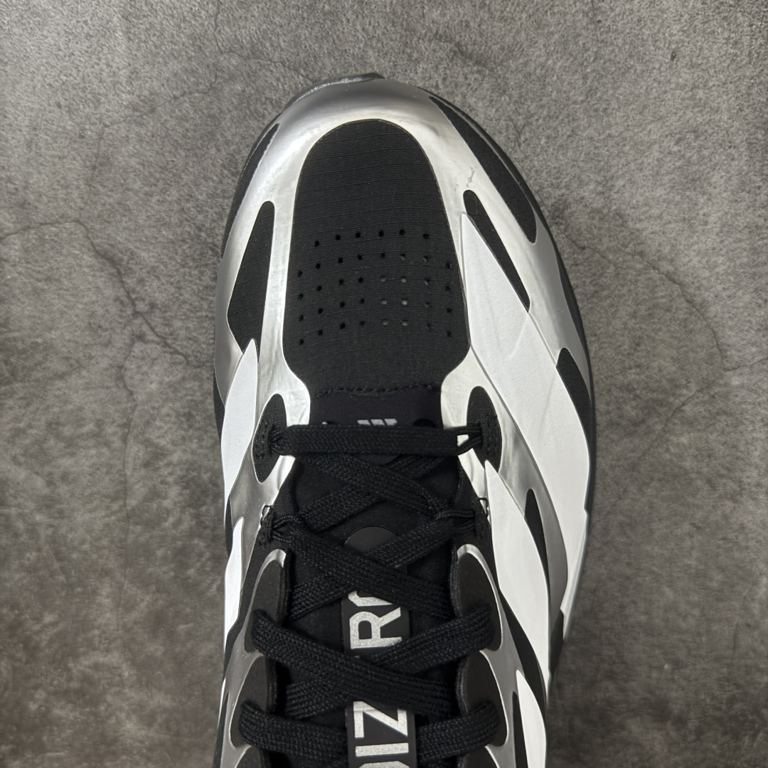 图片[5]-【RS纯原】AD Adizero Eva SL EXO M 零度进化版系列低帮轻便透气竞速休闲运动慢跑鞋 KI4764 全新版本出货 品相相当完美 细节到位 全鞋均使用原材料 原档案打造 内置碳板 目前市场最强 欢迎对比 相信大家对去年 adidas 横空出世的「顶级超跑」adiZero Adios Pro EVO 1 记忆犹新！不仅登顶阿迪史上最轻跑鞋宝座，更在接下来的全球马拉松赛事中，持续书写着惊人成绩，被网友戏称新一代「阿迪神鞋」全网刷屏！极简设计语言与强烈速度感和存在感的鞋侧三线，让人过目不忘，特别种草！其中定位于中长跑训练的 adidas Adizero Evo SL，整体外观造型与 adiZero Adios Pro EVO 1 非常相似。中底配置方面搭载全掌 Lightstrike Pro，鞋面采用透气网面示人，契合日常训练鞋的定位，更加耐用。外底给到了马牌橡胶，及类似上代竞速旗舰 adidas Adizero Adios Pro 3 区域分布。整体看下来无论是外观的鲜明辨识度，还是配置的扎实程度都很顶。 尺码：36-45-选品中心