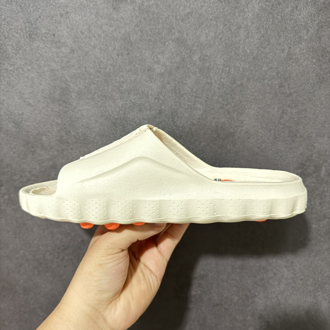 图片[2]-【公司级】新款Nike Mind 001 包头按摩拖鞋 独家私模开版 原厂高密度三明治 冲孔工整无多余线头 前后组合模块 22块独立按摩单元 按摩单元无任何毛边 正常尺码 货号：HQ4307-100 / HQ4307-001 / HQ4307-003 尺码：37 38 39 40 41 42 43 44 45-选品中心