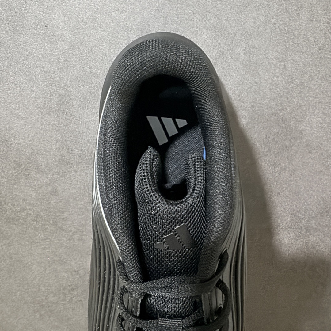 图片[6]-【公司级】AD Purechill V2 防滑耐磨休闲运动跑鞋 阿迪达斯（adidas） 26新款Pur echill夏季轻便透气舒适支撑防滑一脚蹬运动休闲鞋 中底技术‌：搭载 ‌CLOUDFOAM‌ 缓震材料。主打“软糯”脚感，能有效吸收行走时的冲击力，提供柔和的支撑。‌鞋面设计‌：通常采用透气网眼织物或轻质合成材质，强调轻盈和夏季穿着的通风性。日常通勤、轻运动、休闲逛街。属于入门级舒适鞋款，非专业竞速或高强度训练鞋。 货号： KI2231/KI0611/KI1092/KI6901/KI3103/KI6602/KI0286/KI6612/KI0033 尺码：36-45带半码-选品中心