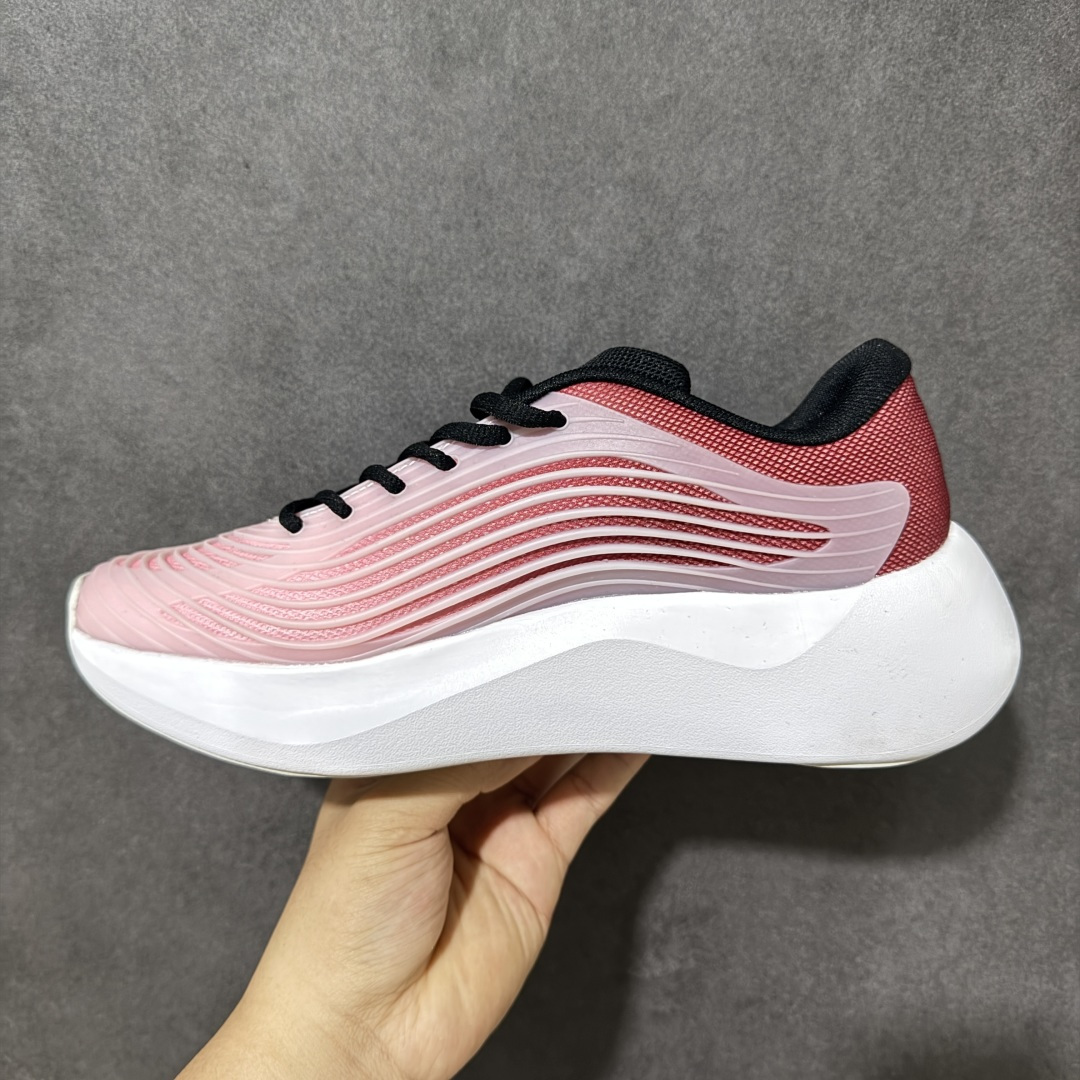 图片[2]-【公司级】AD Purechill V2 防滑耐磨休闲运动跑鞋 阿迪达斯（adidas） 26新款Pur echill夏季轻便透气舒适支撑防滑一脚蹬运动休闲鞋 中底技术‌：搭载 ‌CLOUDFOAM‌ 缓震材料。主打“软糯”脚感，能有效吸收行走时的冲击力，提供柔和的支撑。‌鞋面设计‌：通常采用透气网眼织物或轻质合成材质，强调轻盈和夏季穿着的通风性。日常通勤、轻运动、休闲逛街。属于入门级舒适鞋款，非专业竞速或高强度训练鞋。 货号： KI2231/KI0611/KI1092/KI6901/KI3103/KI6602/KI0286/KI6612/KI0033 尺码：36-45带半码-选品中心
