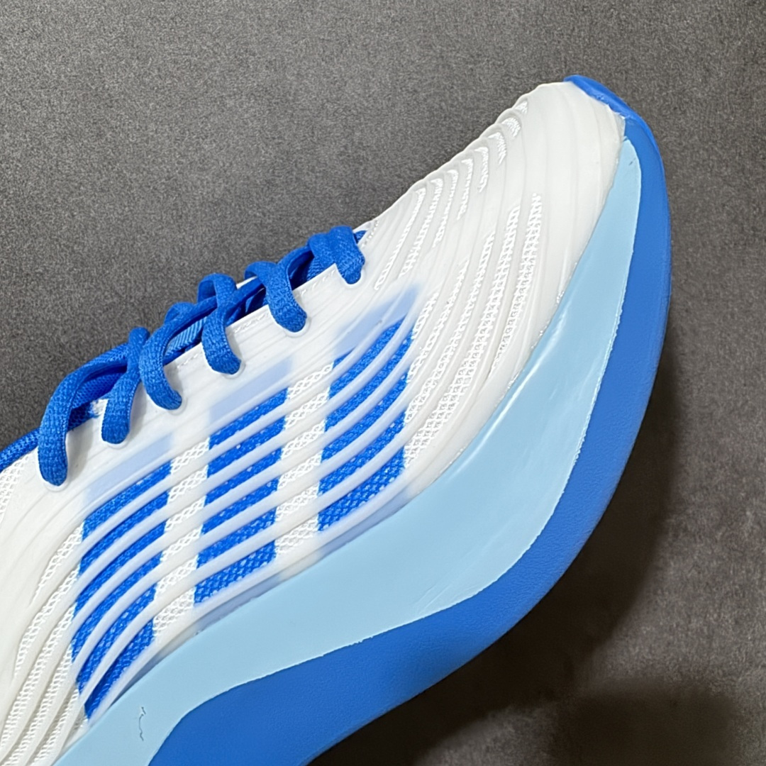 图片[8]-【公司级】AD Purechill V2 防滑耐磨休闲运动跑鞋 阿迪达斯（adidas） 26新款Pur echill夏季轻便透气舒适支撑防滑一脚蹬运动休闲鞋 中底技术‌：搭载 ‌CLOUDFOAM‌ 缓震材料。主打“软糯”脚感，能有效吸收行走时的冲击力，提供柔和的支撑。‌鞋面设计‌：通常采用透气网眼织物或轻质合成材质，强调轻盈和夏季穿着的通风性。日常通勤、轻运动、休闲逛街。属于入门级舒适鞋款，非专业竞速或高强度训练鞋。 货号： KI2231/KI0611/KI1092/KI6901/KI3103/KI6602/KI0286/KI6612/KI0033 尺码：36-45带半码-选品中心