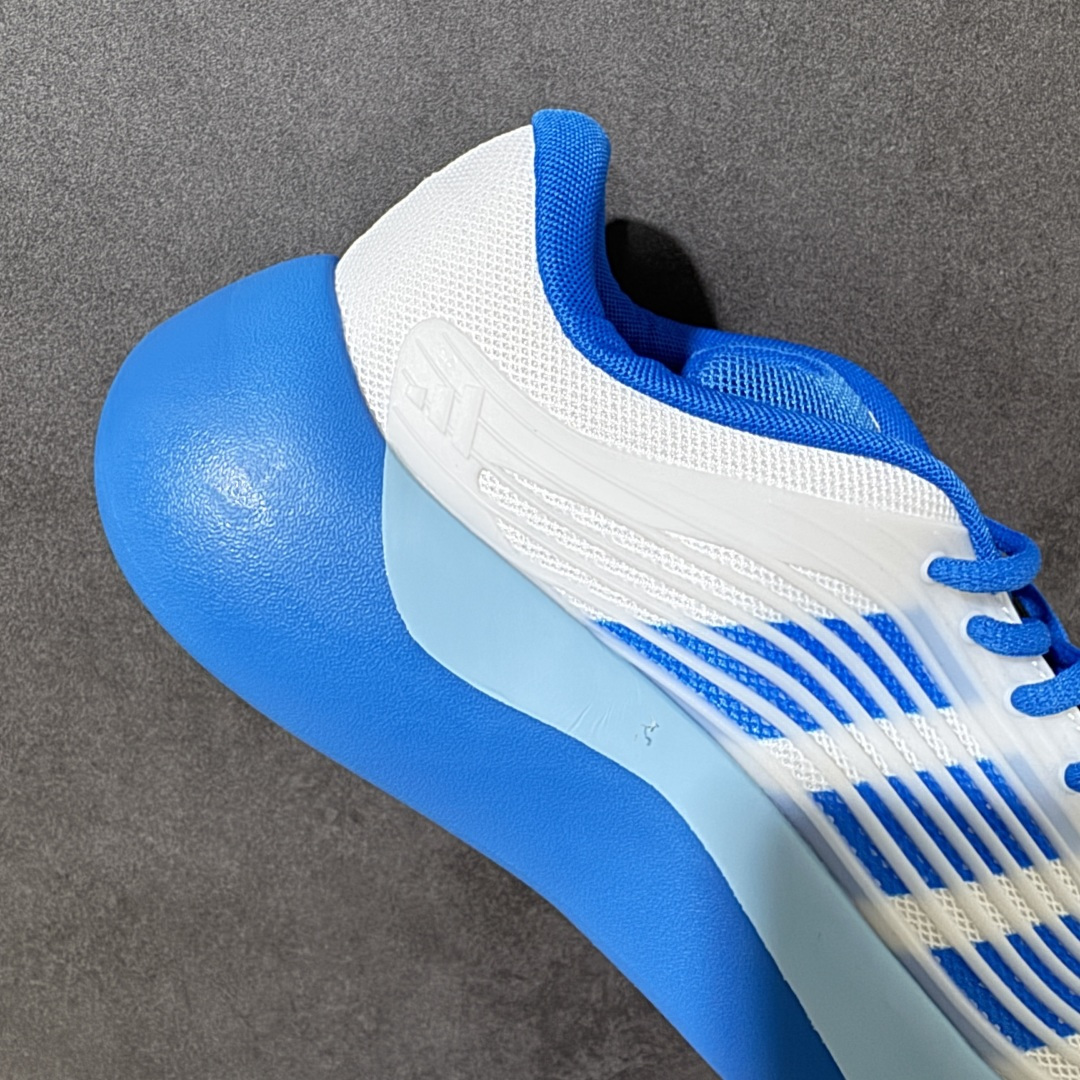 图片[7]-【公司级】AD Purechill V2 防滑耐磨休闲运动跑鞋 阿迪达斯（adidas） 26新款Pur echill夏季轻便透气舒适支撑防滑一脚蹬运动休闲鞋 中底技术‌：搭载 ‌CLOUDFOAM‌ 缓震材料。主打“软糯”脚感，能有效吸收行走时的冲击力，提供柔和的支撑。‌鞋面设计‌：通常采用透气网眼织物或轻质合成材质，强调轻盈和夏季穿着的通风性。日常通勤、轻运动、休闲逛街。属于入门级舒适鞋款，非专业竞速或高强度训练鞋。 货号： KI2231/KI0611/KI1092/KI6901/KI3103/KI6602/KI0286/KI6612/KI0033 尺码：36-45带半码-选品中心