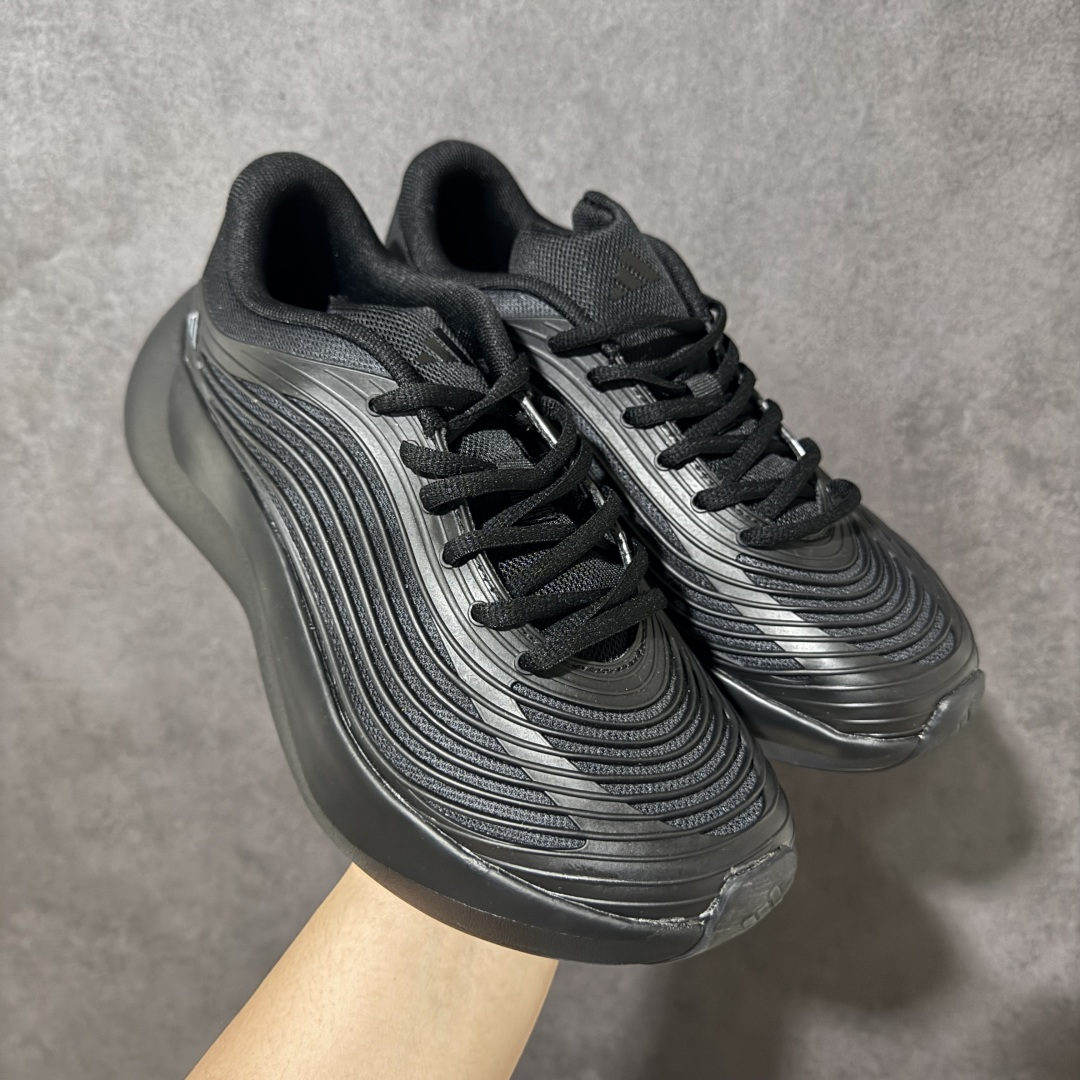 图片[3]-【公司级】AD Purechill V2 防滑耐磨休闲运动跑鞋 阿迪达斯（adidas） 26新款Pur echill夏季轻便透气舒适支撑防滑一脚蹬运动休闲鞋 中底技术‌：搭载 ‌CLOUDFOAM‌ 缓震材料。主打“软糯”脚感，能有效吸收行走时的冲击力，提供柔和的支撑。‌鞋面设计‌：通常采用透气网眼织物或轻质合成材质，强调轻盈和夏季穿着的通风性。日常通勤、轻运动、休闲逛街。属于入门级舒适鞋款，非专业竞速或高强度训练鞋。 货号： KI2231/KI0611/KI1092/KI6901/KI3103/KI6602/KI0286/KI6612/KI0033 尺码：36-45带半码-选品中心