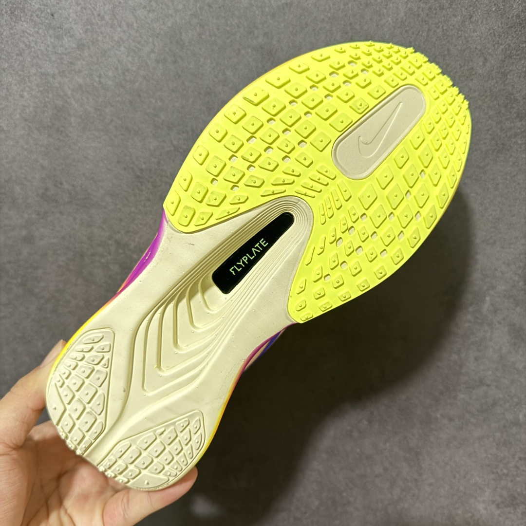 图片[9]-【公司级】Nike ZoomX Invincible Run Flyknit FK6 Zoom Fly 6轻量飞织低帮休闲运动慢跑鞋 此鞋专为长跑运动员而生 是为5至10公里距离的赛事和训练打造研发过程 货号：FN8454-800 尺码：36 36.5 37.5 38 38.5 39 40 40.5 41 42 42.5 43 44 45-选品中心