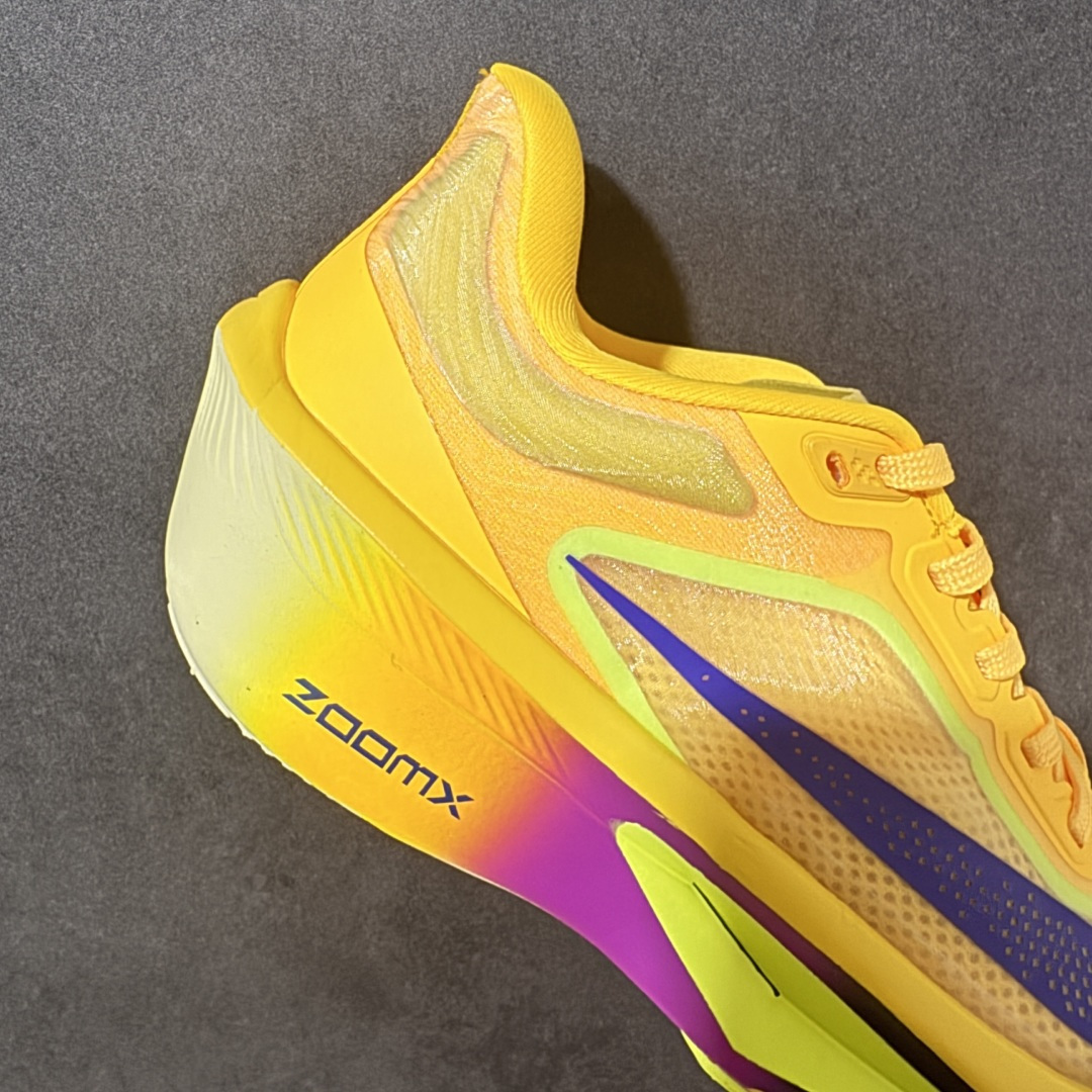 图片[7]-【公司级】Nike ZoomX Invincible Run Flyknit FK6 Zoom Fly 6轻量飞织低帮休闲运动慢跑鞋 此鞋专为长跑运动员而生 是为5至10公里距离的赛事和训练打造研发过程 货号：FN8454-800 尺码：36 36.5 37.5 38 38.5 39 40 40.5 41 42 42.5 43 44 45-选品中心