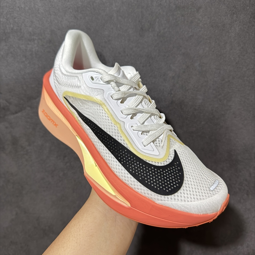 图片[3]-【公司级】Nike ZoomX Invincible Run Flyknit FK6 Zoom Fly 6轻量飞织低帮休闲运动慢跑鞋 此鞋专为长跑运动员而生 是为5至10公里距离的赛事和训练打造研发过程 货号：IB6657-108 尺码：36 36.5 37.5 38 38.5 39 40 40.5 41 42 42.5 43 44 45-选品中心