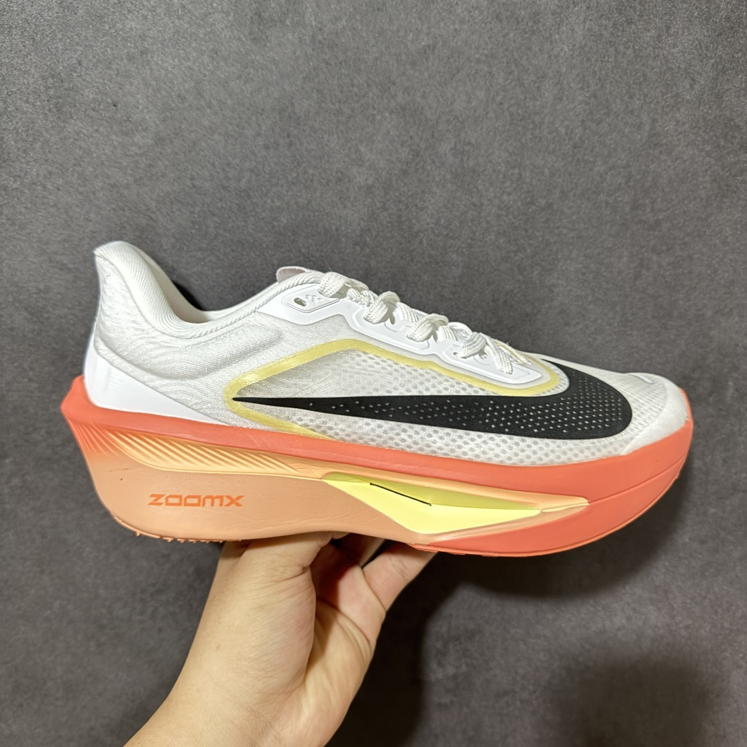 【公司级】Nike ZoomX Invincible Run Flyknit FK6 Zoom Fly 6轻量飞织低帮休闲运动慢跑鞋 此鞋专为长跑运动员而生 是为5至10公里距离的赛事和训练打造研发过程 货号：IB6657-108 尺码：36 36.5 37.5 38 38.5 39 40 40.5 41 42 42.5 43 44 45-选品中心