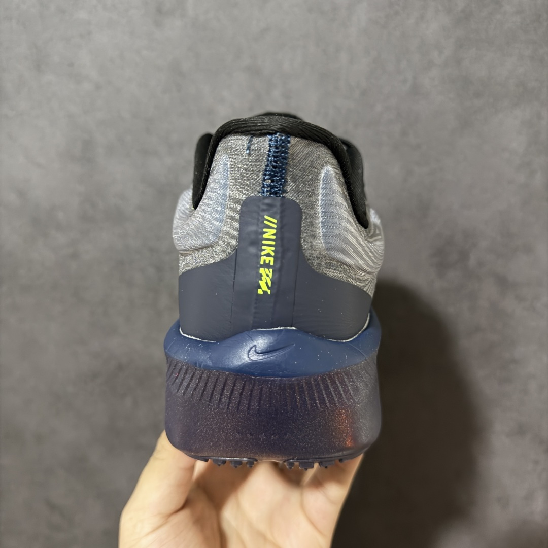 图片[4]-【公司级】Nike ZoomX Invincible Run Flyknit FK6 Zoom Fly 6轻量飞织低帮休闲运动慢跑鞋 此鞋专为长跑运动员而生 是为5至10公里距离的赛事和训练打造研发过程 货号：IO9572-400 尺码：36 36.5 37.5 38 38.5 39 40 40.5 41 42 42.5 43 44 45-选品中心