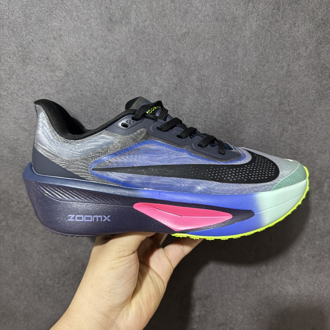 【公司级】Nike ZoomX Invincible Run Flyknit FK6 Zoom Fly 6轻量飞织低帮休闲运动慢跑鞋 此鞋专为长跑运动员而生 是为5至10公里距离的赛事和训练打造研发过程 货号：IO9572-400 尺码：36 36.5 37.5 38 38.5 39 40 40.5 41 42 42.5 43 44 45-选品中心