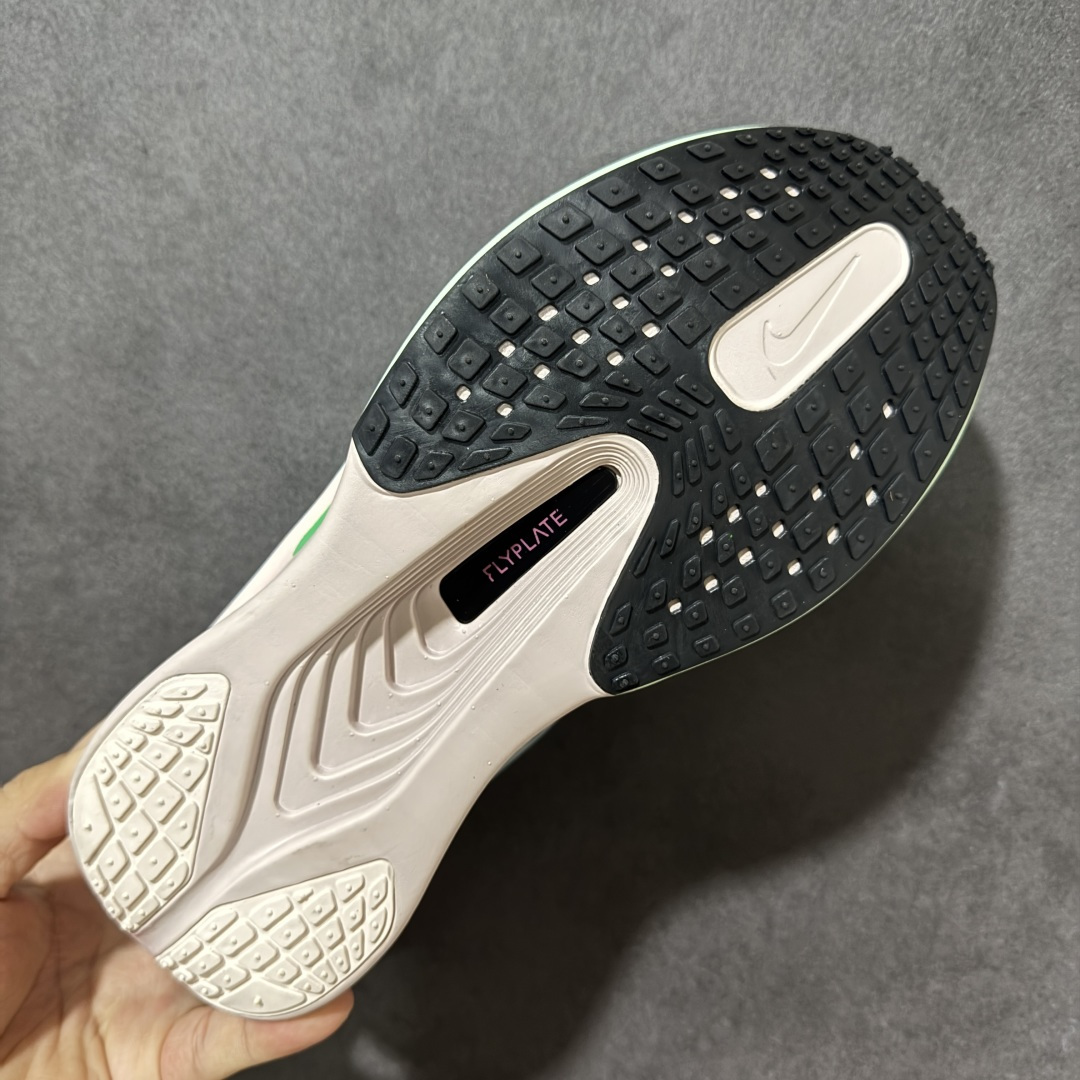 图片[9]-【公司级】Nike ZoomX Invincible Run Flyknit FK6 Zoom Fly 6轻量飞织低帮休闲运动慢跑鞋 此鞋专为长跑运动员而生 是为5至10公里距离的赛事和训练打造研发过程 货号：FN8454-402 尺码：36 36.5 37.5 38 38.5 39 40 40.5 41 42 42.5 43 44 45-选品中心