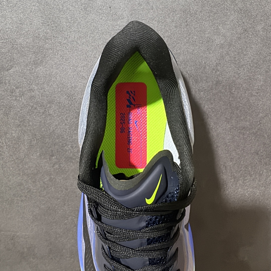 图片[6]-【公司级】Nike ZoomX Invincible Run Flyknit FK6 Zoom Fly 6轻量飞织低帮休闲运动慢跑鞋 此鞋专为长跑运动员而生 是为5至10公里距离的赛事和训练打造研发过程 货号：IO9572-400 尺码：36 36.5 37.5 38 38.5 39 40 40.5 41 42 42.5 43 44 45-选品中心