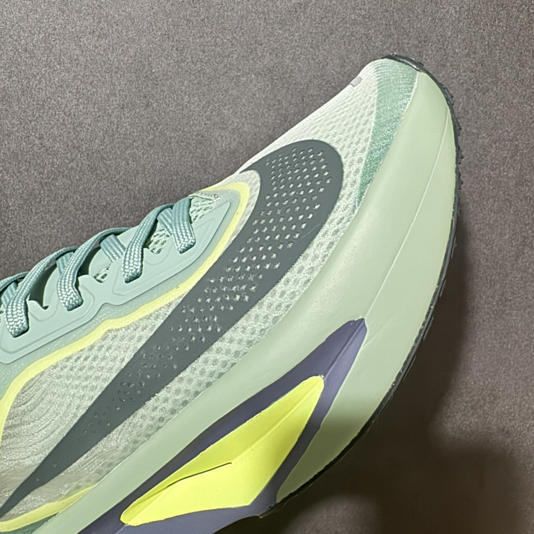 图片[8]-【公司级】Nike ZoomX Invincible Run Flyknit FK6 Zoom Fly 6轻量飞织低帮休闲运动慢跑鞋 此鞋专为长跑运动员而生 是为5至10公里距离的赛事和训练打造研发过程 货号：FN8454-003 尺码：36 36.5 37.5 38 38.5 39 40 40.5 41 42 42.5 43 44 45-选品中心