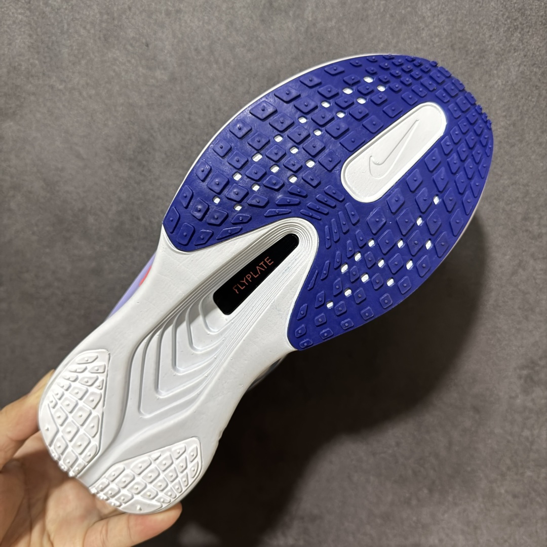 图片[9]-【公司级】Nike ZoomX Invincible Run Flyknit FK6 Zoom Fly 6轻量飞织低帮休闲运动慢跑鞋 此鞋专为长跑运动员而生 是为5至10公里距离的赛事和训练打造研发过程 货号：FN8454-002 尺码：36 36.5 37.5 38 38.5 39 40 40.5 41 42 42.5 43 44 45-选品中心