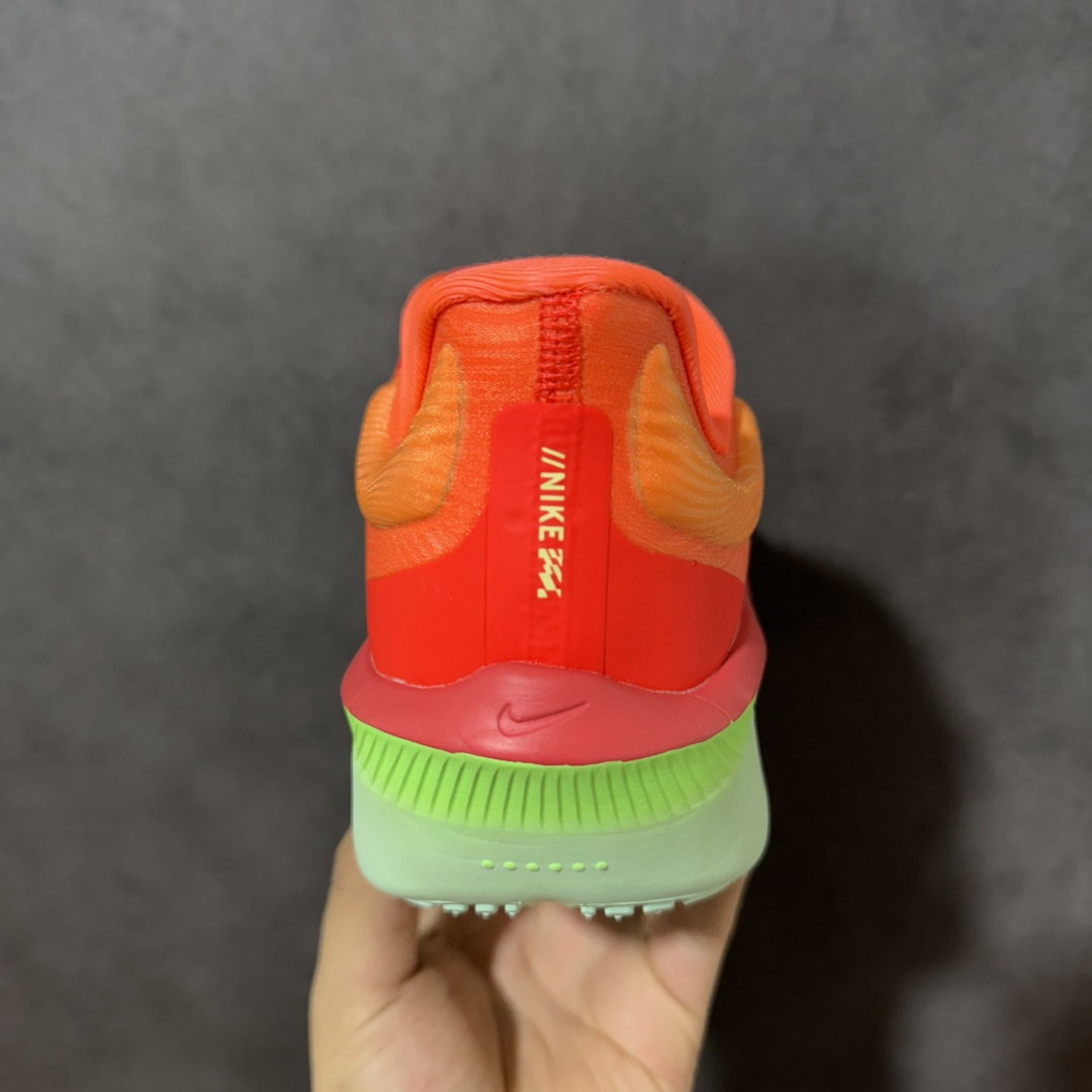 图片[4]-【公司级】Nike ZoomX Invincible Run Flyknit FK6 Zoom Fly 6轻量飞织低帮休闲运动慢跑鞋 此鞋专为长跑运动员而生 是为5至10公里距离的赛事和训练打造研发过程 货号：FN8454-601 尺码：36 36.5 37.5 38 38.5 39 40 40.5 41 42 42.5 43 44 45-选品中心