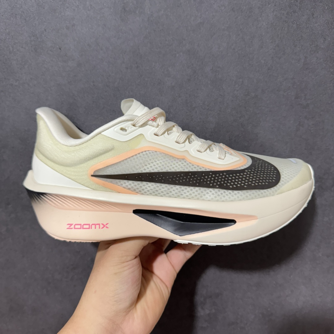 【公司级】Nike ZoomX Invincible Run Flyknit FK6 Zoom Fly 6轻量飞织低帮休闲运动慢跑鞋 此鞋专为长跑运动员而生 是为5至10公里距离的赛事和训练打造研发过程 货号：FN8454 尺码：36 36.5 37.5 38 38.5 39 40 40.5 41 42 42.5 43 44 45-选品中心