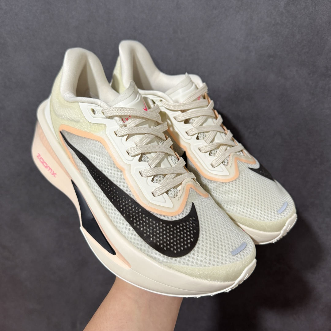 图片[2]-【公司级】Nike ZoomX Invincible Run Flyknit FK6 Zoom Fly 6轻量飞织低帮休闲运动慢跑鞋 此鞋专为长跑运动员而生 是为5至10公里距离的赛事和训练打造研发过程 货号：FN8454 尺码：36 36.5 37.5 38 38.5 39 40 40.5 41 42 42.5 43 44 45-选品中心
