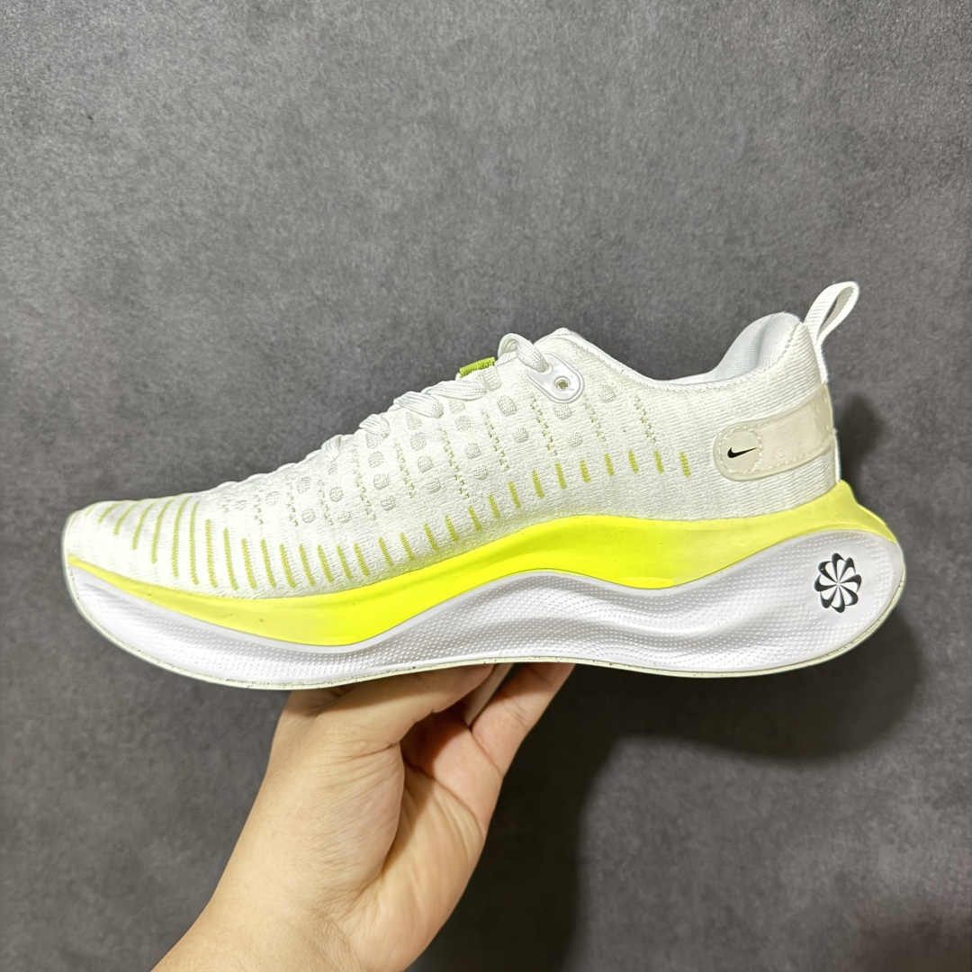 图片[2]-特价【公司级】Nk ZoomX Infinity Run 4 耐克全新编织面专业缓震跑鞋 #鞋款缓震系统的设计理念借鉴了React Infinity Run跑鞋的经验，但在中底处采用了回弹更显著的ZoomX泡棉，这款泡棉比其他Nike泡棉具有更出色的能量反馈。 #鞋面采用编织材质，后跟处的 TPU 支撑片。中底采用全掌 ZoomX，而且又宽又厚，体积相当可观。 货号：DR2670-101 尺码：36 36.5 37.5 38 38.5 39 40 40.5 41 42 42.5 43 44 44.5 45 46-选品中心