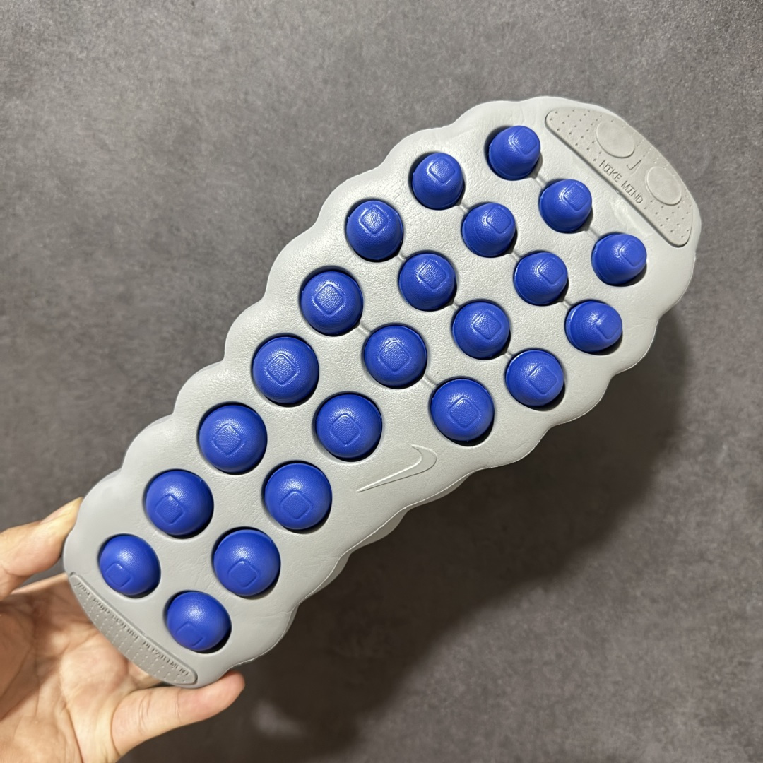 图片[9]-【公司级】Fragment Design × Nk Mind 002 藤原浩闪电联名款 2026全新爆款 足疗按摩鞋 一体式编织鞋面，采用特殊的 Flyknit 针织材质，做旧毛边 + 镂空设计，既保证了极致的贴合度和透气性，又自带独特的解构质感，上脚轻便不压脚。 鞋身印有「FRAGMENT CONCEPT TESTING」字样，搭配标志性的工业风做旧 Flyknit 鞋面，自带未来机能感，是藤原浩极简美学的完美体现。 22个独立按摩节点，按压足底穴位的泡棉按摩球，走路时会随脚步微动，每一步都在给脚底做 “脉冲式按摩”，缓解久站疲惫感。 货号：IQ8504-001 尺码：36 37.5 38 39 40 41 42 43 44 45-莆田鞋