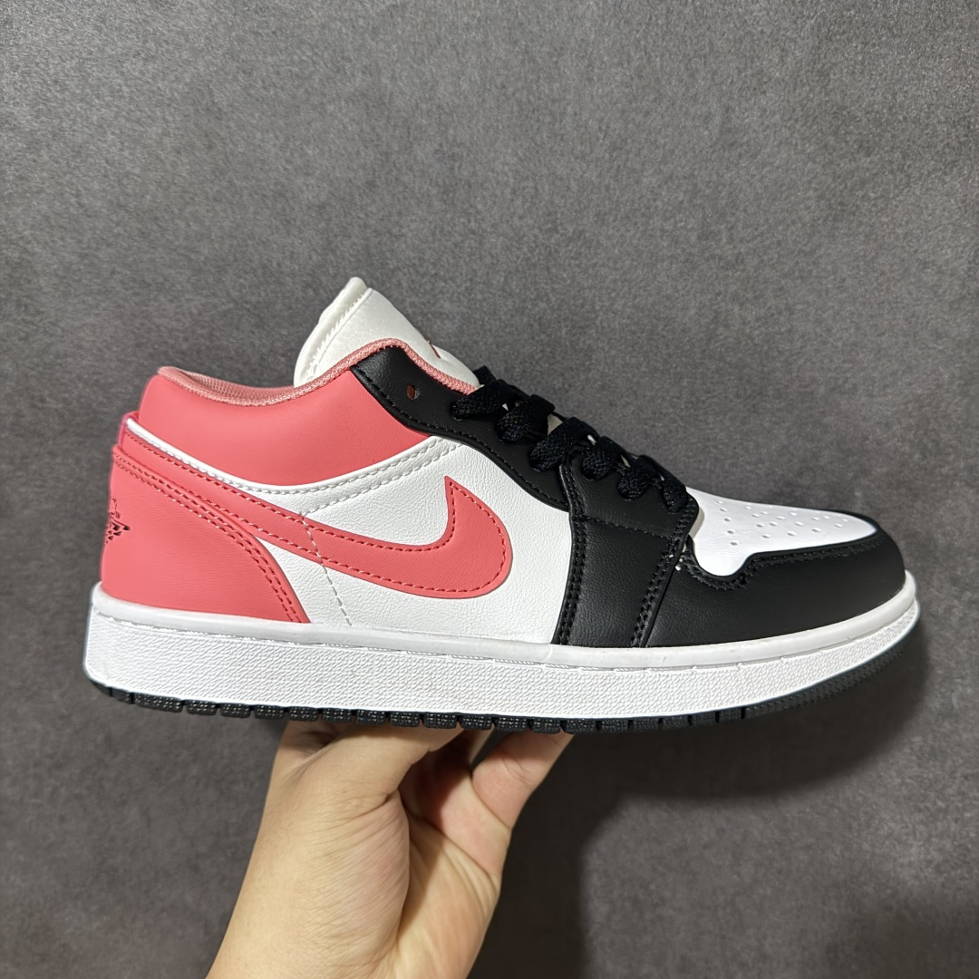 【公司级】Air Jordan 1 Low 乔1 AJ1低帮板鞋 原鞋原档案开发 原档冲孔鞋头 鞋垫背胶工艺 四线拉帮工艺 中底走线规整 原厂织唛标 鞋舌高弹海绵填充 货号:553560-025 尺码:36 36.5 37.5 38 38.5 39 40 40.5 41 42 42.5 43 44 44.5 45 46-选品中心