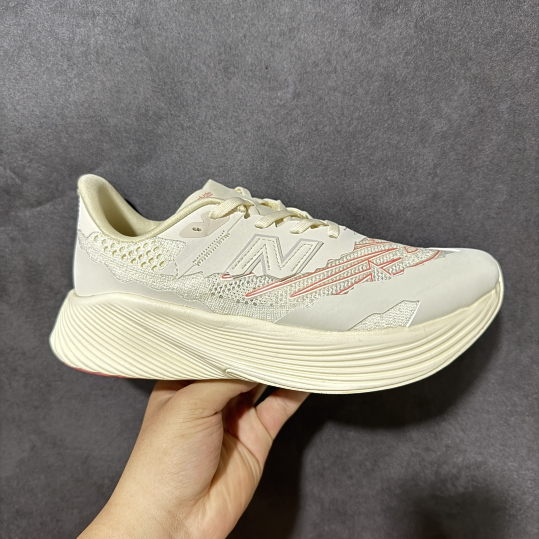 【公司级】STONE ISLAND石头岛 x New Balance New Balance x TDS新百伦联名系列 舒适防滑耐磨 低帮 休闲跑步鞋 升级原楦开发纸版版型 采用长绒翻毛皮革组合网织物鞋面材质 全新4层组合独立私模大底 再度联乘重新演绎美式复古氛围 货号：MSRCELTD 尺码：36 37 37.5 38 38.5 39.5 40 40.5 41.5 42 42.5 43 44 45-选品中心