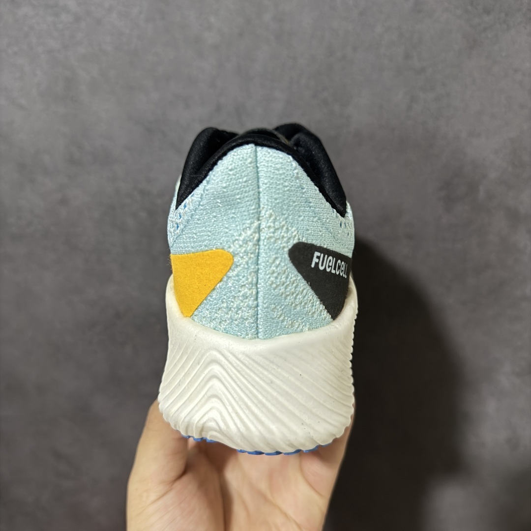 图片[4]-【公司级】STONE ISLAND石头岛 x New Balance New Balance x TDS新百伦联名系列 舒适防滑耐磨 低帮 休闲跑步鞋 升级原楦开发纸版版型 采用长绒翻毛皮革组合网织物鞋面材质 全新4层组合独立私模大底 再度联乘重新演绎美式复古氛围 货号：MRCELSV2 尺码：36 37 37.5 38 38.5 39.5 40 40.5 41.5 42 42.5 43 44 45-选品中心