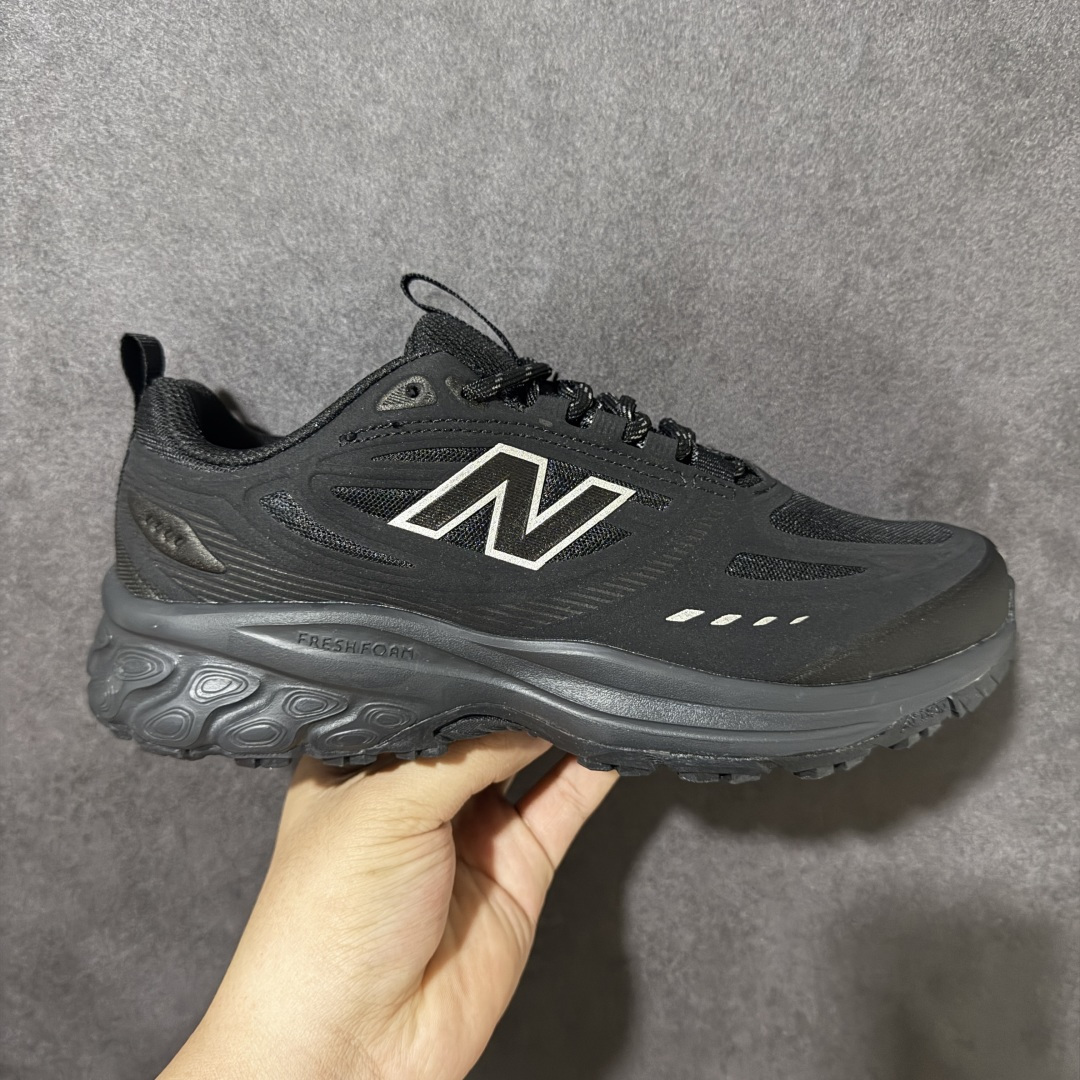 【公司级】New Balance NB M410 系带减震 低帮跑步鞋 搭载减震科技的NBM410跑鞋，配色低调实用。 适合日常慢跑或通勤，定位入门级全能运动鞋，性价比出众。 货号：M4105FS 尺码：36 36.5 37.5 38 38.5 39 40 40.5 41 42 42.5 43 44 45-选品中心