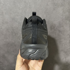 New Balance NB M410 系带减震 低帮跑步鞋搭载减震科技的NBM410跑鞋,配色低调实用 New Balance NB M410 系带减震 低帮跑步鞋搭载减震科技的NBM410跑鞋,配色低调实用