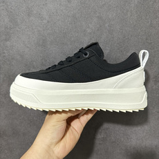 Moncler Altive Mid F046蒙口系列新款休闲运动鞋灵感源自 Moncler 典藏系列, Moncler Altive Mid F046蒙口系列新款休闲运动鞋灵感源自 Moncler 典藏系列,