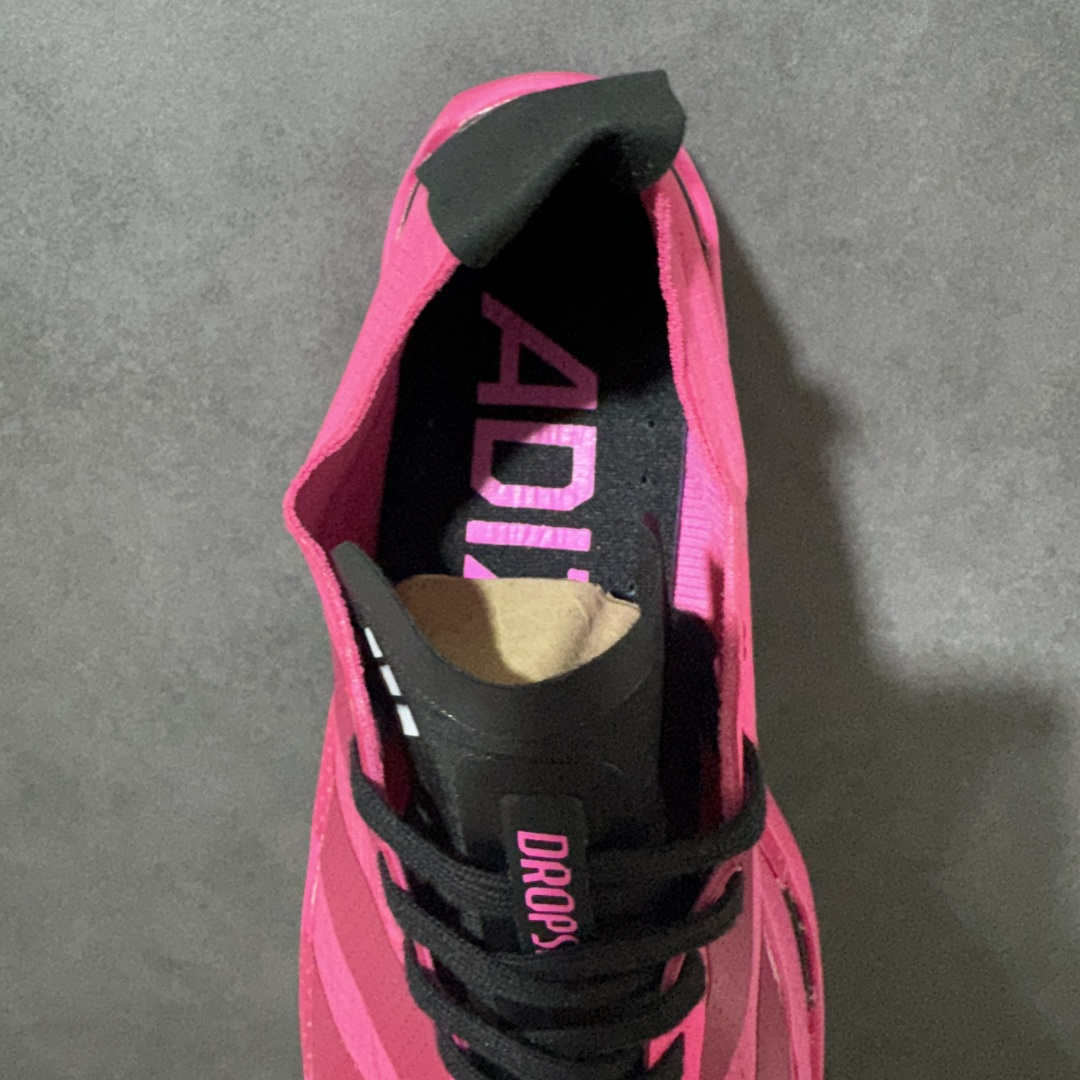 图片[6]-【公司级】Adidas Adizero Dropset Elite 阿迪达斯 舒适贴合 Hyrox 马拉松训练跑步鞋 整体采用前作的设计语言 并且对后者的细节进行升级 马拉松和长距离路跑的性能极限设计而生 货号：LA6228 尺码：36-40-选品中心