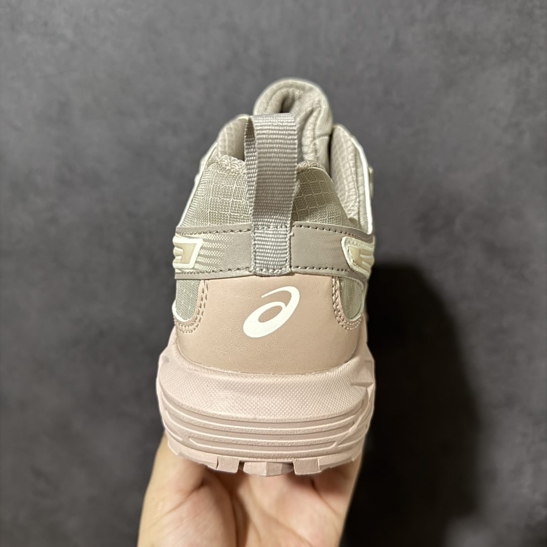 图片[4]-【公司级】Asics 亚瑟士GEL-SONOMA FE 运动舒适Y2K复古 耐磨透气 休闲越野城市通勤 低帮跑步鞋 Y2K赛道持续对未来世界的无限想象和探索 – 外观设计：科技革面料与网纱拼接，大网眼网纱增加透气效果，鞋型设计简约，兼具时尚感与功能性。 – 防滑性：鞋底的多向凸耳以及独特纹路设计，提供了良好的抓地力，在各种地形上都能有效防滑，确保行走和跑步时的安全。 货号：1012B947-020 尺码：36 37 37.5 38 39 39.5 40 40.5 41.5 42 42.5 43.5 44 45-选品中心