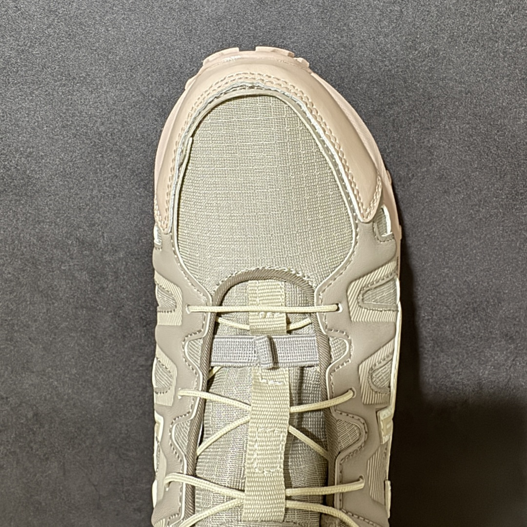 图片[5]-【公司级】Asics 亚瑟士GEL-SONOMA FE 运动舒适Y2K复古 耐磨透气 休闲越野城市通勤 低帮跑步鞋 Y2K赛道持续对未来世界的无限想象和探索 – 外观设计：科技革面料与网纱拼接，大网眼网纱增加透气效果，鞋型设计简约，兼具时尚感与功能性。 – 防滑性：鞋底的多向凸耳以及独特纹路设计，提供了良好的抓地力，在各种地形上都能有效防滑，确保行走和跑步时的安全。 货号：1012B947-020 尺码：36 37 37.5 38 39 39.5 40 40.5 41.5 42 42.5 43.5 44 45-选品中心