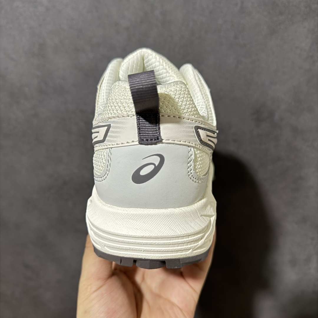 图片[4]-【公司级】Asics 亚瑟士GEL-SONOMA FE 运动舒适Y2K复古 耐磨透气 休闲越野城市通勤 低帮跑步鞋 Y2K赛道持续对未来世界的无限想象和探索 – 外观设计：科技革面料与网纱拼接，大网眼网纱增加透气效果，鞋型设计简约，兼具时尚感与功能性。 – 防滑性：鞋底的多向凸耳以及独特纹路设计，提供了良好的抓地力，在各种地形上都能有效防滑，确保行走和跑步时的安全。 货号：1012B787-250 尺码：36 37 37.5 38 39 39.5 40 40.5 41.5 42 42.5 43.5 44 45-选品中心