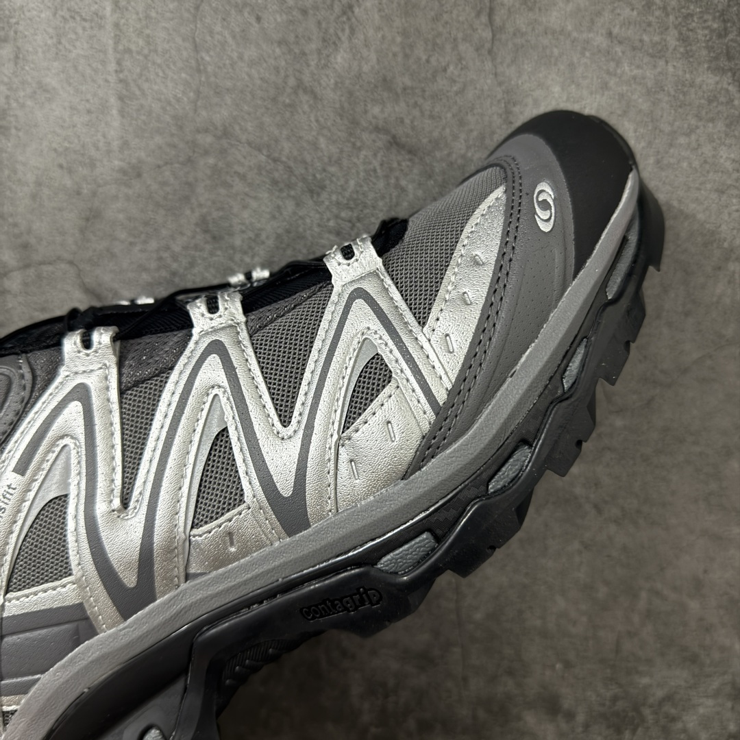 图片[6]-【绿x升级版】Salomon XT-QUEST ADV 萨洛蒙情侣款户外机能鞋 491716 全新绿x升级版 品质大改进 ‼️ 全鞋改进为原厂一致材料打造 全新修长鞋型 相对老版臃肿鞋型 此版的版型更正 全新玻璃冲刀 清洁度提升 同步原版左右鞋带孔的间距加大（之前老版间距太小） 网面与鞋头材料校对一致无色差（老版网面有色差） 鞋后跟反口V字定型同步zp（老版臃肿为U字后跟反口） 鞋舌两侧鞋帮脚踝处更加直挺（之前老版往中间踏） 鞋盒黑盒改正为原版牛皮纸鞋盒 鞋头处添加☯️太极标 所有细节多次修改校正 坚持同步原版无差别 毋庸置疑全市场最好的版本💪🏻终端优势供应 尺码：36-46-选品中心