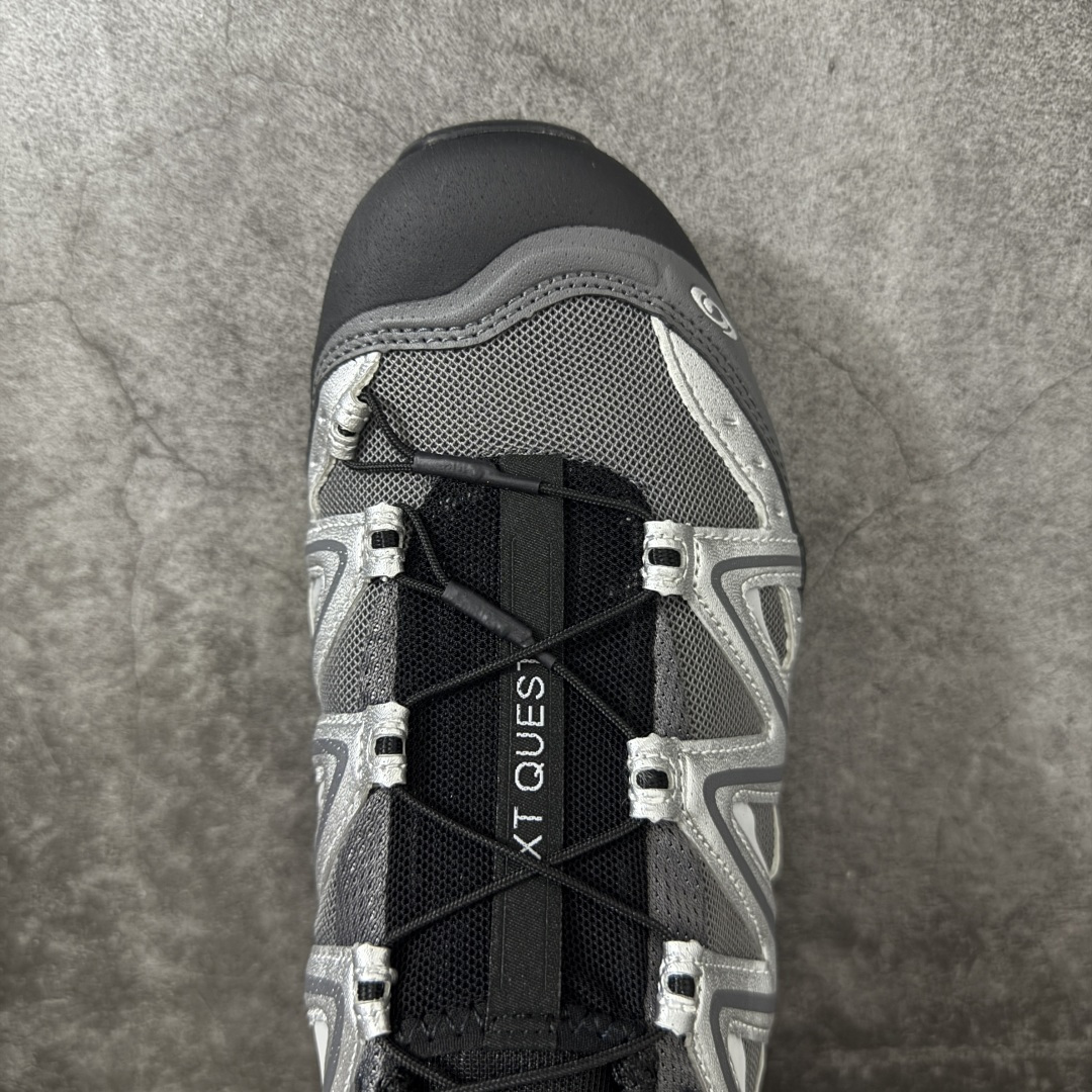图片[5]-【绿x升级版】Salomon XT-QUEST ADV 萨洛蒙情侣款户外机能鞋 491716 全新绿x升级版 品质大改进 ‼️ 全鞋改进为原厂一致材料打造 全新修长鞋型 相对老版臃肿鞋型 此版的版型更正 全新玻璃冲刀 清洁度提升 同步原版左右鞋带孔的间距加大（之前老版间距太小） 网面与鞋头材料校对一致无色差（老版网面有色差） 鞋后跟反口V字定型同步zp（老版臃肿为U字后跟反口） 鞋舌两侧鞋帮脚踝处更加直挺（之前老版往中间踏） 鞋盒黑盒改正为原版牛皮纸鞋盒 鞋头处添加☯️太极标 所有细节多次修改校正 坚持同步原版无差别 毋庸置疑全市场最好的版本💪🏻终端优势供应 尺码：36-46-选品中心