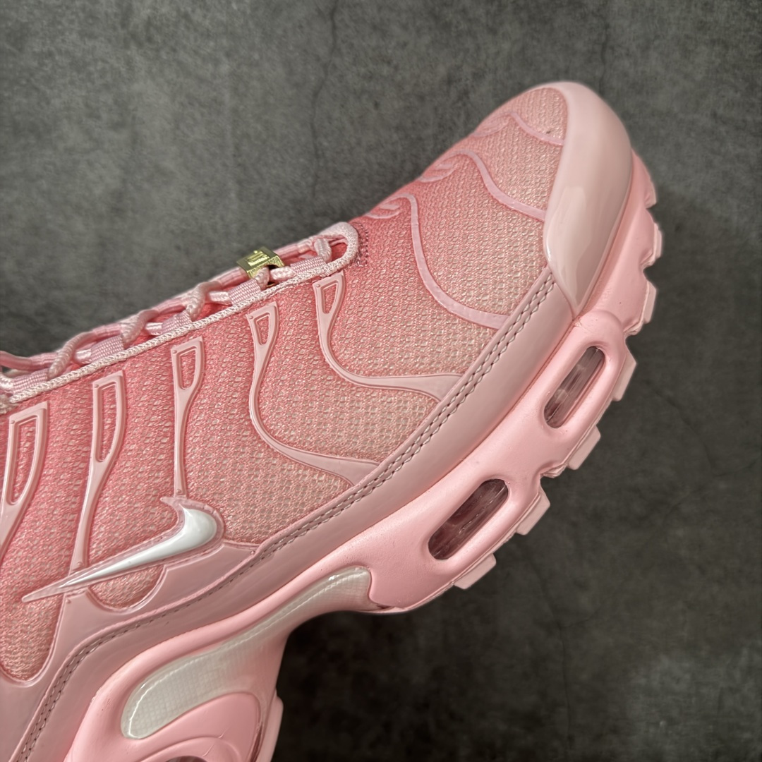 图片[6]-【Max纯原版】Nike Air Max Plus TN气垫系列跑鞋 全新一比一高端版本 真正的市场T1品质 更多配色陆续出货 真正的用心研发 一点一点抠出来的 品质 品控细节 随便闭眼对比市场任何版本 全套原纸板楦头开发 完美呈现版型 工艺流程均与原鞋保持一致 Turned Air 中底缓震技术 鞋面弧度与大底弧度一致 鞋头正确TPU材质 鞋面高频TPU材质1.0厚度 原鞋一致层次感 超越公司货的品控标准 多道QC质检 货号：DH0155-600 尺码：36 36.5 37.5 38 38.5 39 40 40.5 41 42 42.5 43 44 44.5 45 46-选品中心