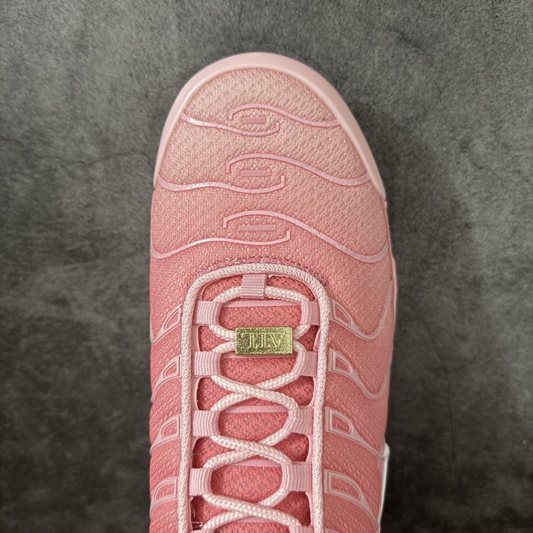 图片[5]-【Max纯原版】Nike Air Max Plus TN气垫系列跑鞋 全新一比一高端版本 真正的市场T1品质 更多配色陆续出货 真正的用心研发 一点一点抠出来的 品质 品控细节 随便闭眼对比市场任何版本 全套原纸板楦头开发 完美呈现版型 工艺流程均与原鞋保持一致 Turned Air 中底缓震技术 鞋面弧度与大底弧度一致 鞋头正确TPU材质 鞋面高频TPU材质1.0厚度 原鞋一致层次感 超越公司货的品控标准 多道QC质检 货号：DH0155-600 尺码：36 36.5 37.5 38 38.5 39 40 40.5 41 42 42.5 43 44 44.5 45 46-选品中心