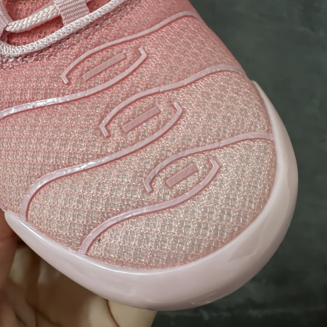 图片[5]-【Max纯原版】Nike Air Max Plus TN气垫系列跑鞋 全新一比一高端版本 真正的市场T1品质 更多配色陆续出货 真正的用心研发 一点一点抠出来的 品质 品控细节 随便闭眼对比市场任何版本 全套原纸板楦头开发 完美呈现版型 工艺流程均与原鞋保持一致 Turned Air 中底缓震技术 鞋面弧度与大底弧度一致 鞋头正确TPU材质 鞋面高频TPU材质1.0厚度 原鞋一致层次感 超越公司货的品控标准 多道QC质检 货号：DH0155-600 尺码：36 36.5 37.5 38 38.5 39 40 40.5 41 42 42.5 43 44 44.5 45 46-选品中心