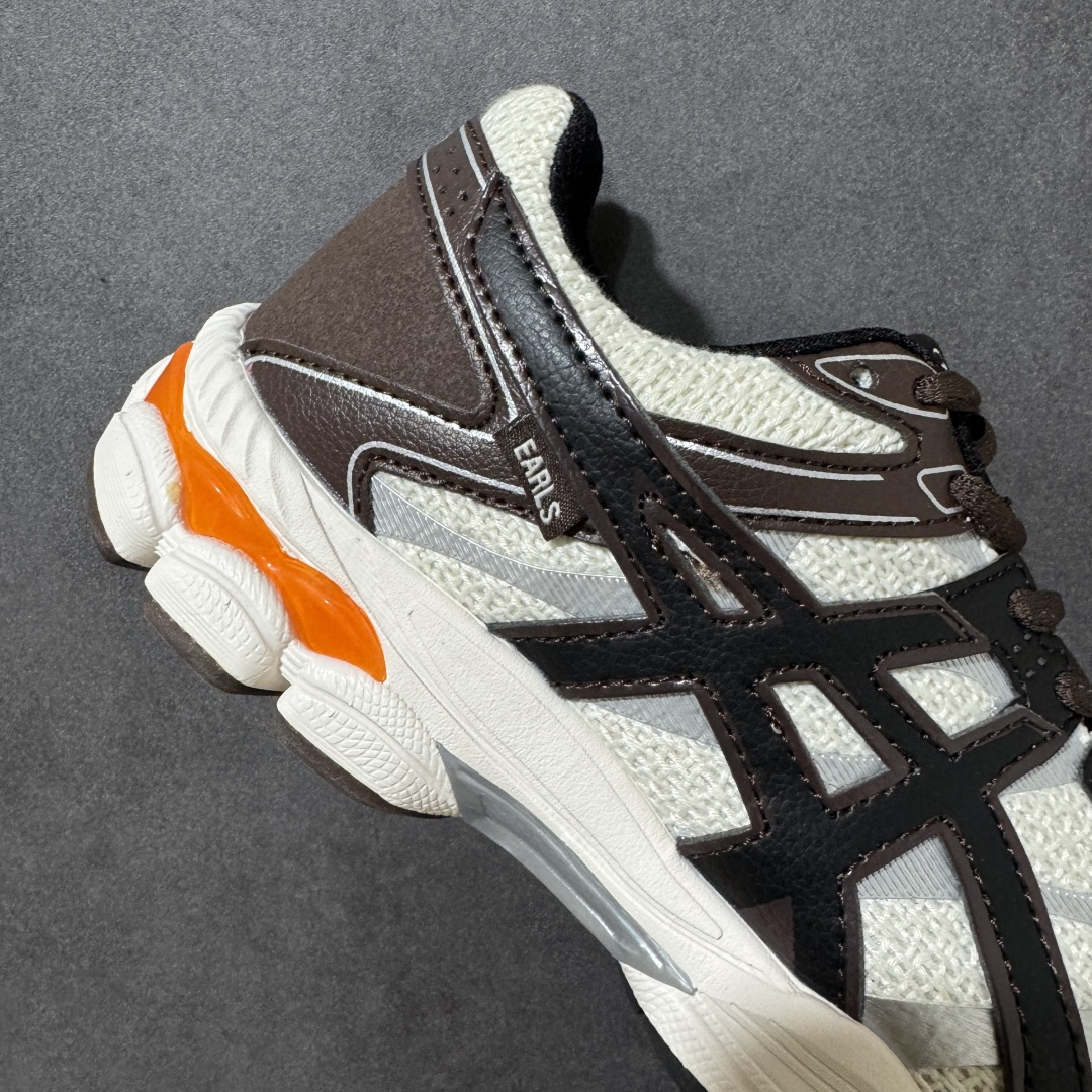 图片[6]-【公司级】亚瑟士（asics）男女鞋跑步鞋GEL-CUMULUS 16 SSCB夏季新品预售运动鞋缓震联名款老爹鞋 ASICS GEL-CUMULUS 16 是一款定位为缓冲减震的次*级跑鞋，适合体重不大的跑者穿着‌1。它相比前代改进了Trusstic防震片，增大了GEL缓震胶，并采用了最新的FluidRide双层中底（上层为SpEVA，下层为solyte），增强了缓冲和回弹能力‌。鞋面采用多种材质组合，包括光泽合成皮革覆盖层、无缝面板和开式网眼底层，营造出技术美学的外观‌。其AHAR超耐磨橡胶大底不仅具有3倍的耐磨性，还兼顾了轻量和良好的抓地性‌。 货号：1203B053-200 尺码：36-47带半码-选品中心