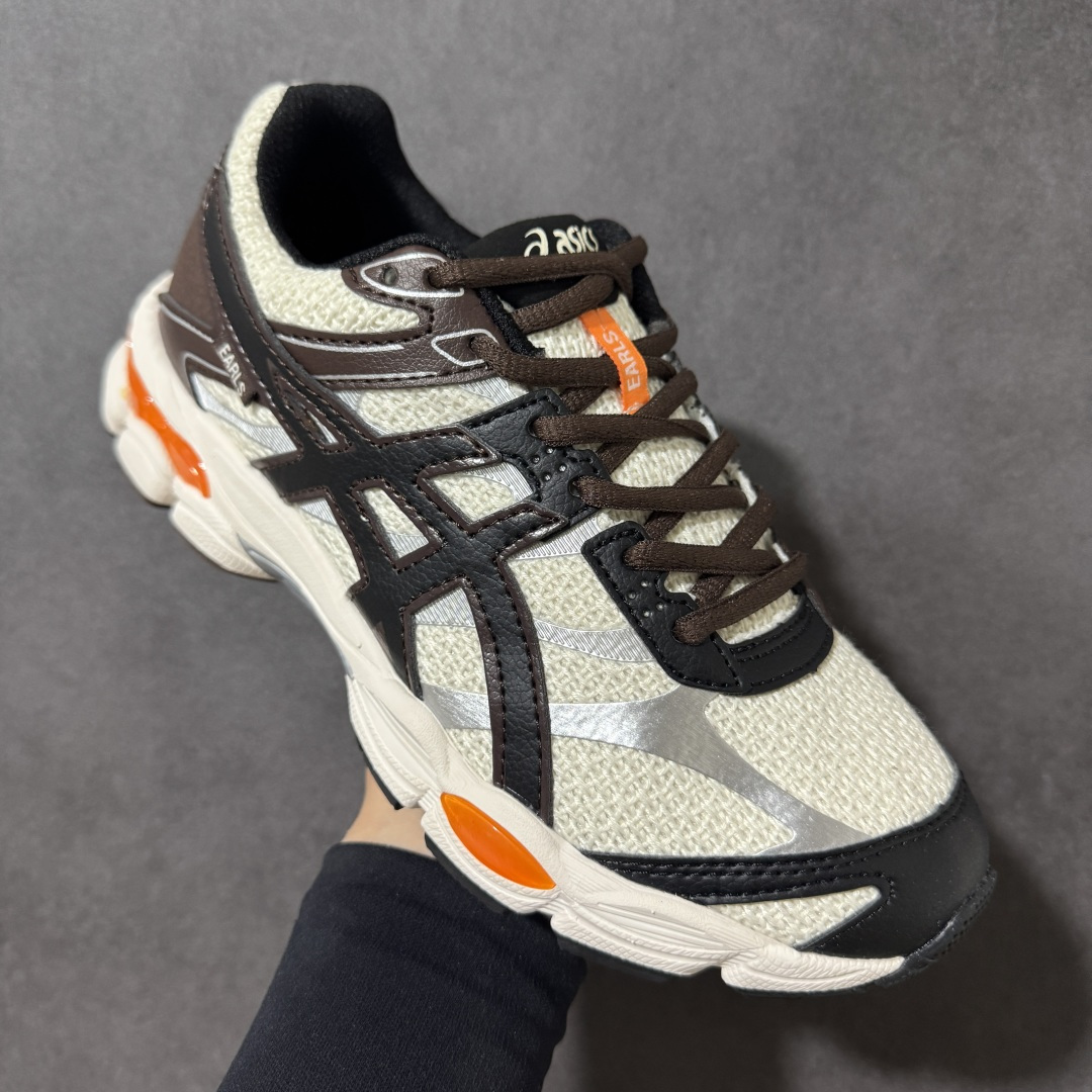 图片[3]-【公司级】亚瑟士（asics）男女鞋跑步鞋GEL-CUMULUS 16 SSCB夏季新品预售运动鞋缓震联名款老爹鞋 ASICS GEL-CUMULUS 16 是一款定位为缓冲减震的次*级跑鞋，适合体重不大的跑者穿着‌1。它相比前代改进了Trusstic防震片，增大了GEL缓震胶，并采用了最新的FluidRide双层中底（上层为SpEVA，下层为solyte），增强了缓冲和回弹能力‌。鞋面采用多种材质组合，包括光泽合成皮革覆盖层、无缝面板和开式网眼底层，营造出技术美学的外观‌。其AHAR超耐磨橡胶大底不仅具有3倍的耐磨性，还兼顾了轻量和良好的抓地性‌。 货号：1203B053-200 尺码：36-47带半码-选品中心