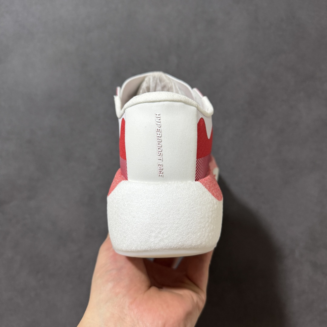 图片[4]-【公司级】Adidas Hyperboost EDGE 阿迪达斯 耐磨缓震 Boost 爆米花 休闲运动跑鞋 新缓震科技！替代 BOOST 的阿迪新鞋来了！齐达内上脚！这双鞋正是搭载这项新科技的 adidas HYPERBOOST Edge，中底上带有「HYPERBOOST PRO」字样，后跟则呈现了鞋款名称。这双鞋拥有相当厚实的 HYPERBOOST PRO 中底，结合全新的设计语言，让整体看起来颇具视觉冲击力。鞋面由织物和热熔 TPU 材质组合而成。鞋身简约的采用双色呈现，标志性的三道杠从外底一直延伸到中底侧面，设计师巧妙的运用色块和线条就展示了十足的动感效果。 货号： KI1913 尺码：36 37⅓ 38 39⅓ 40 41⅓ 42 43⅓ 44 45 46-选品中心