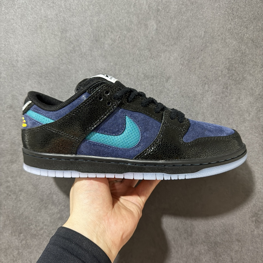 【公司级】耐克 NIKE DUNK sb LOW 扣篮系列 耐克 复古低帮休闲运动滑板板鞋 采用脚感柔软舒适ZoomAir气垫 有效吸收滑板等极限运动在落地时带来的冲击力 为街头运动者们提供更好的保护 货号：IQ1323-001 尺码：36～46-选品中心