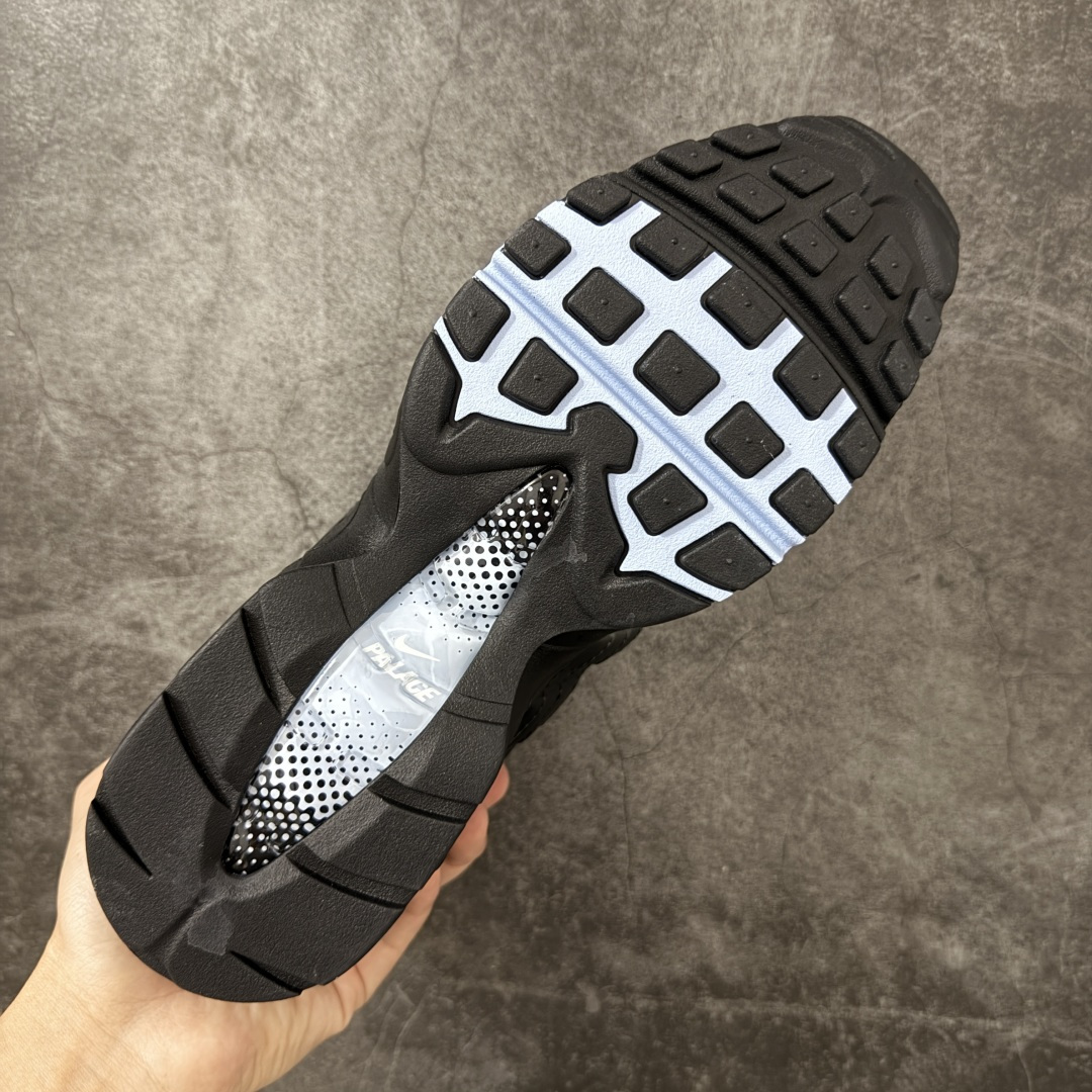 图片[9]-【小绿x/EM纯原】外贸超人气顶流单品 纯原版 Palace x NK Air Max 95 联名款低帮休闲运动鞋黑银 IQ7708-095 重金原鞋购入 独家私模 原版定制五金辅料 外贸平台充Z 高端零售专供品质 尺码：36 37.5 38 38.5 39 40 40.5 41 42 42.5 43 44 44.5 45 46 47.5 48.5 49.5-选品中心